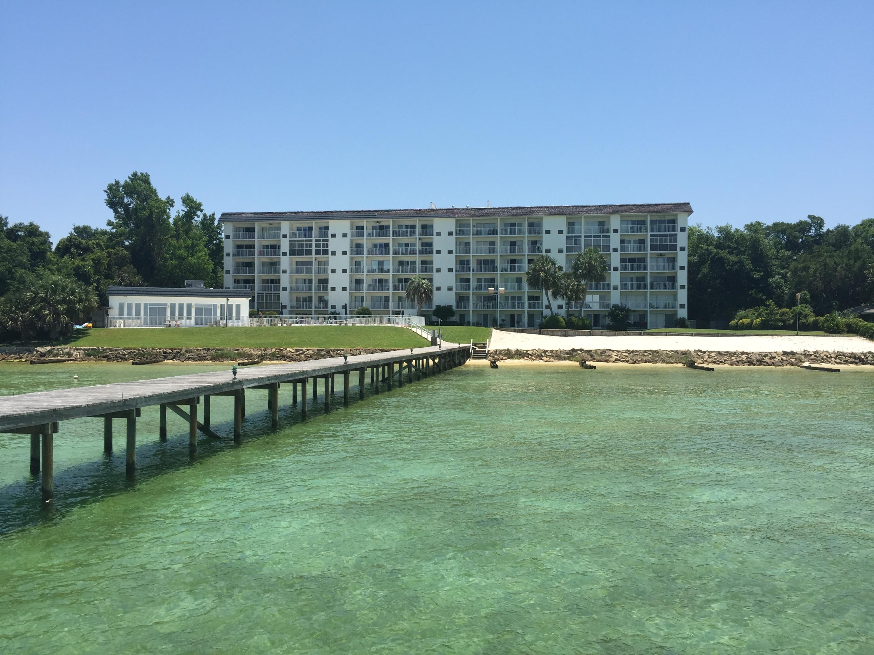 Valencia Condominiums - Residential Lease