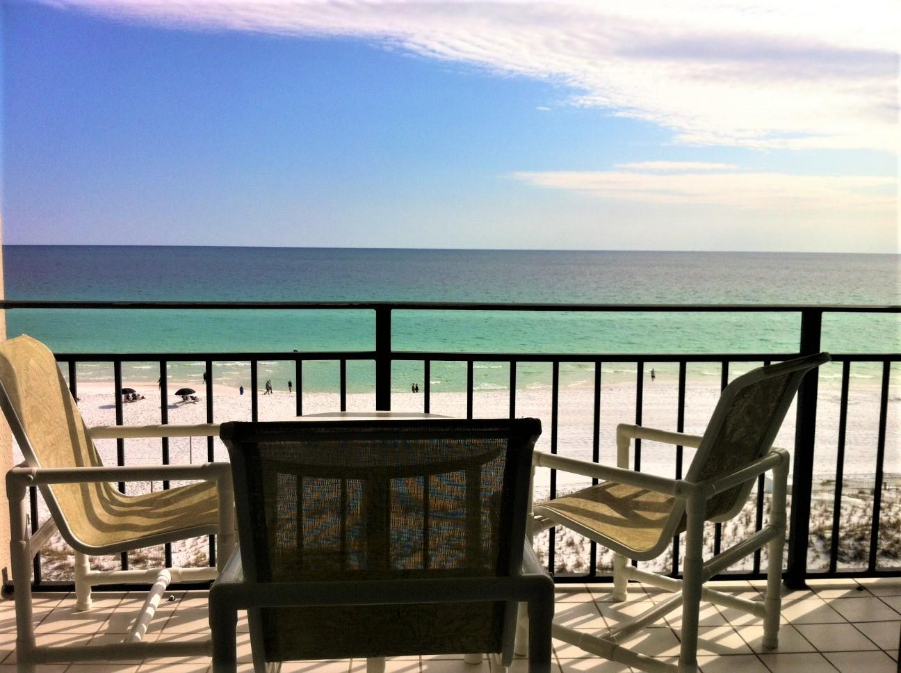 BREAKERS OF FWB PH 1 - Residential