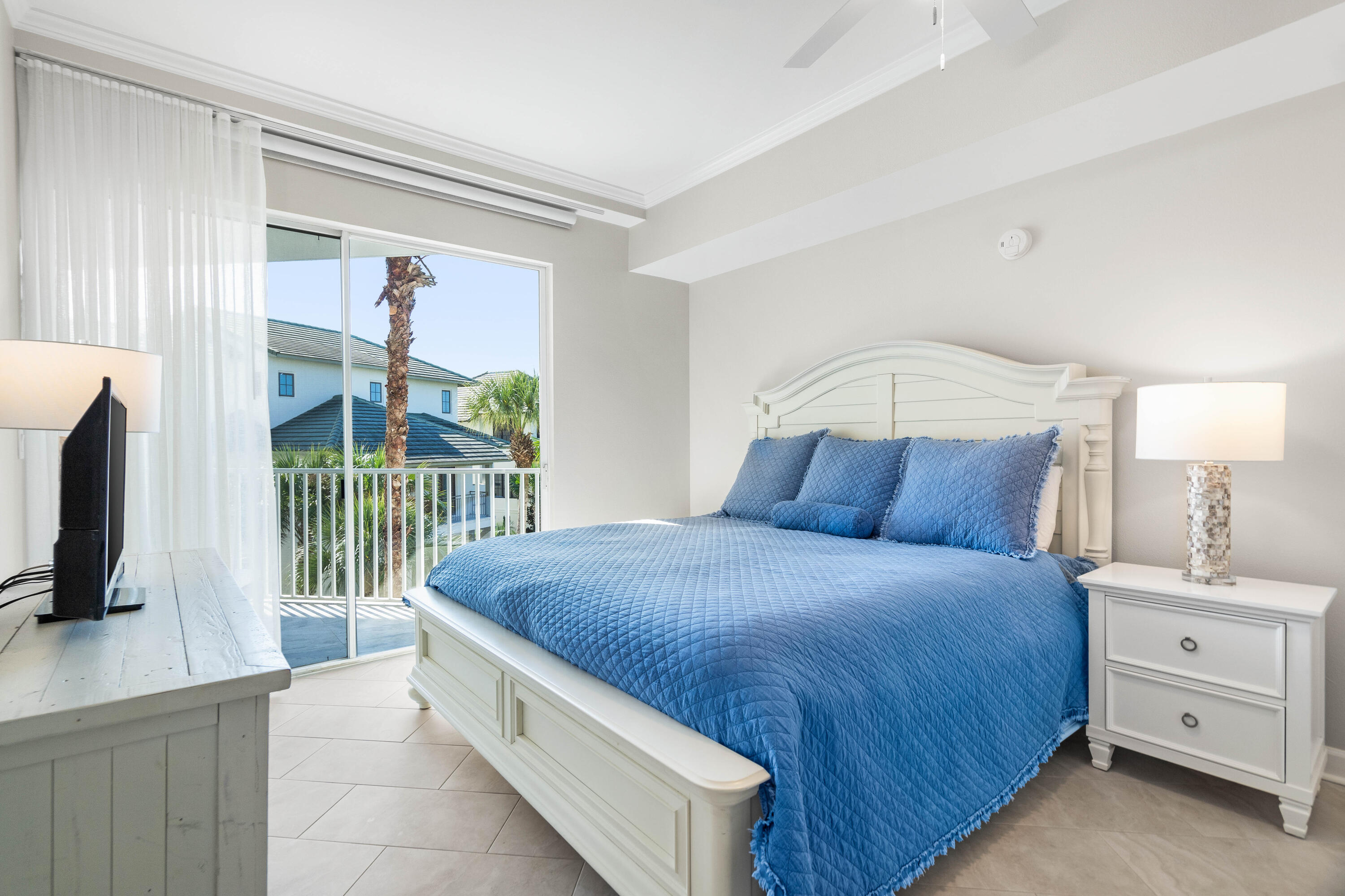 INN AT BLUE MOUNTAIN BEACH - Residential