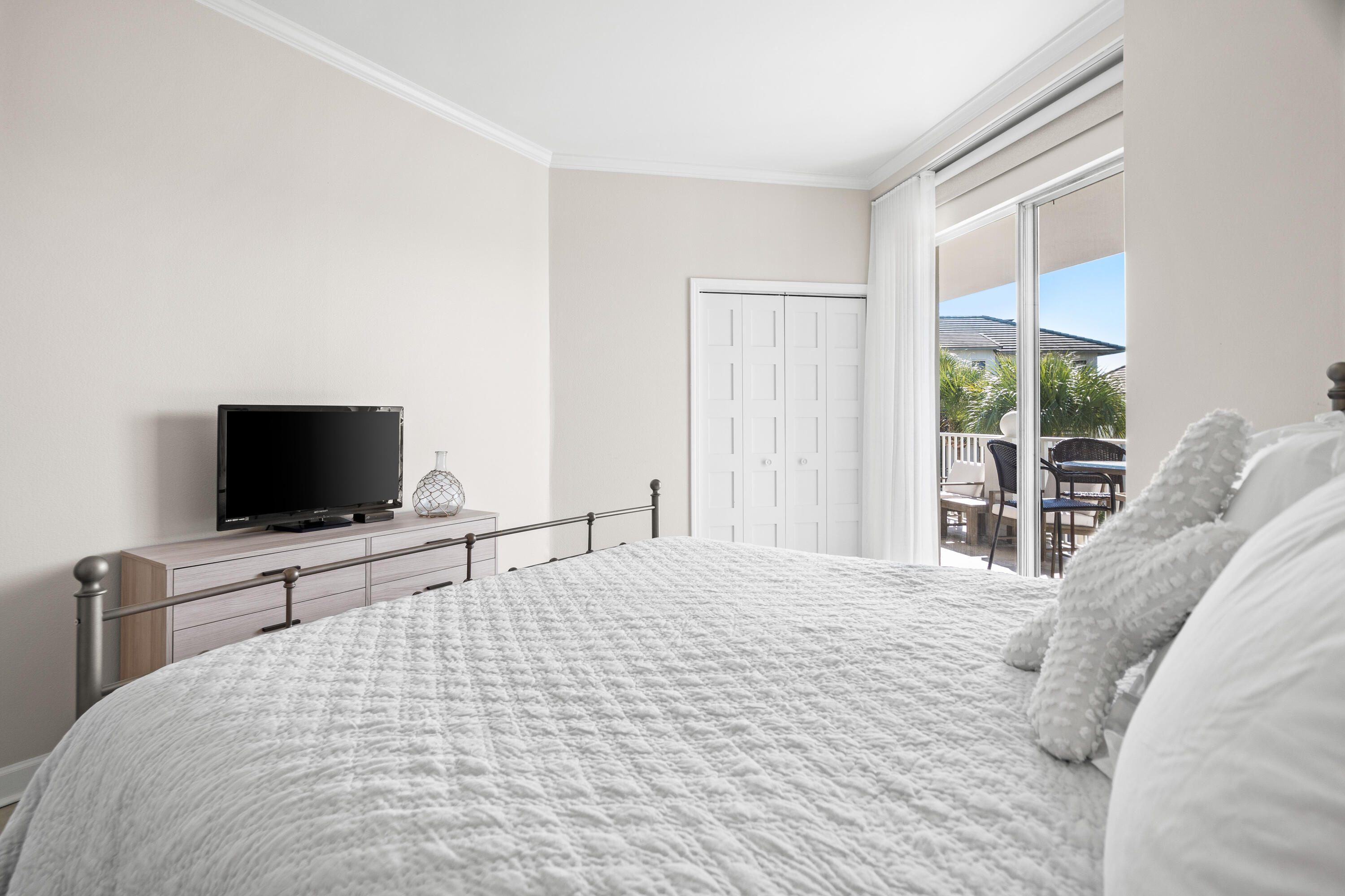 INN AT BLUE MOUNTAIN BEACH - Residential