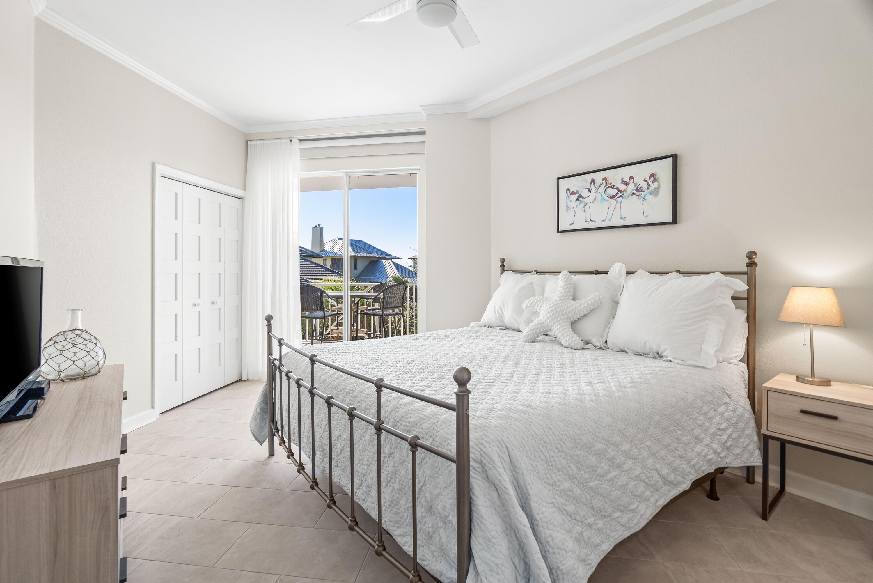 INN AT BLUE MOUNTAIN BEACH - Residential