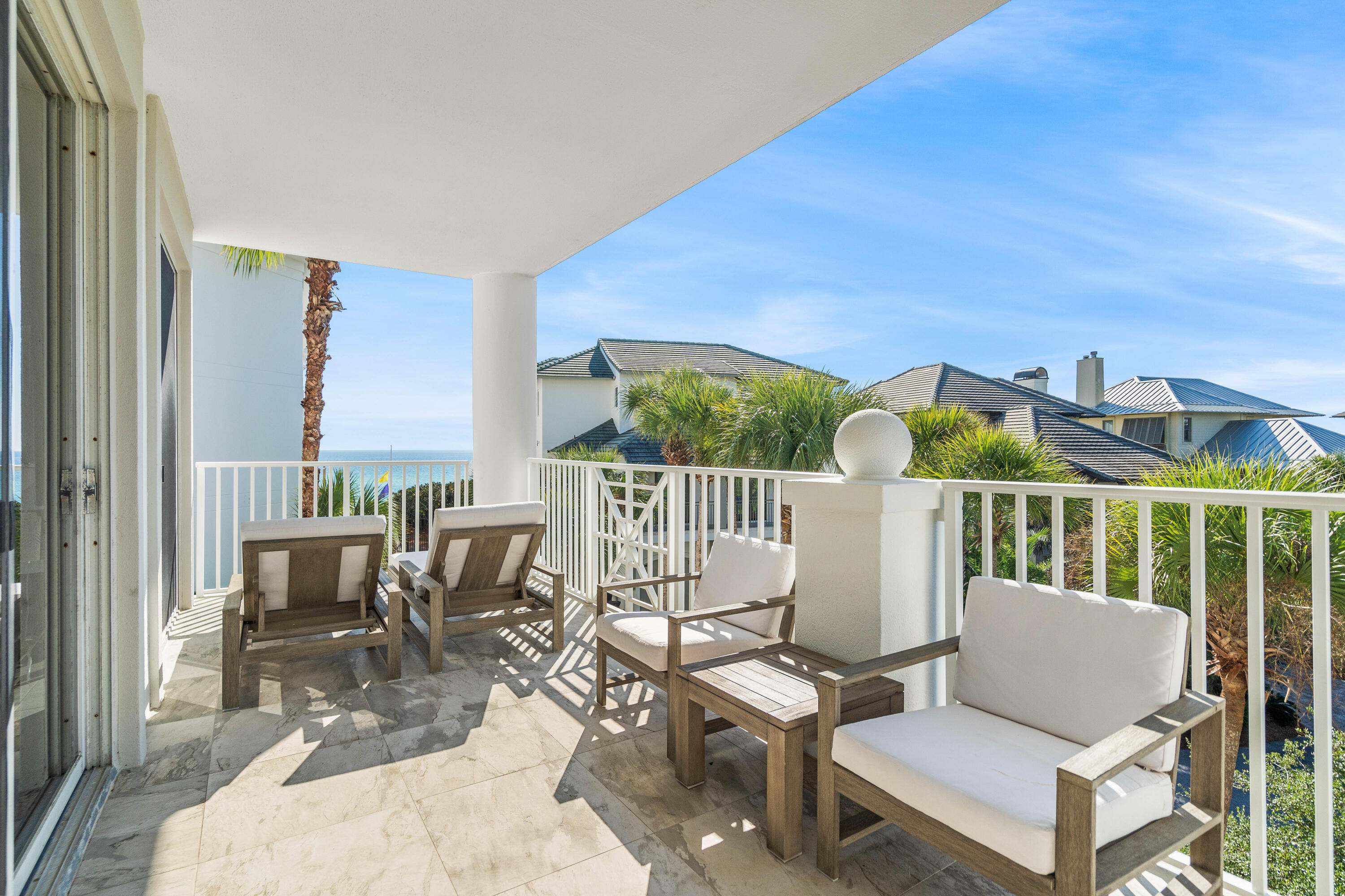 INN AT BLUE MOUNTAIN BEACH - Residential