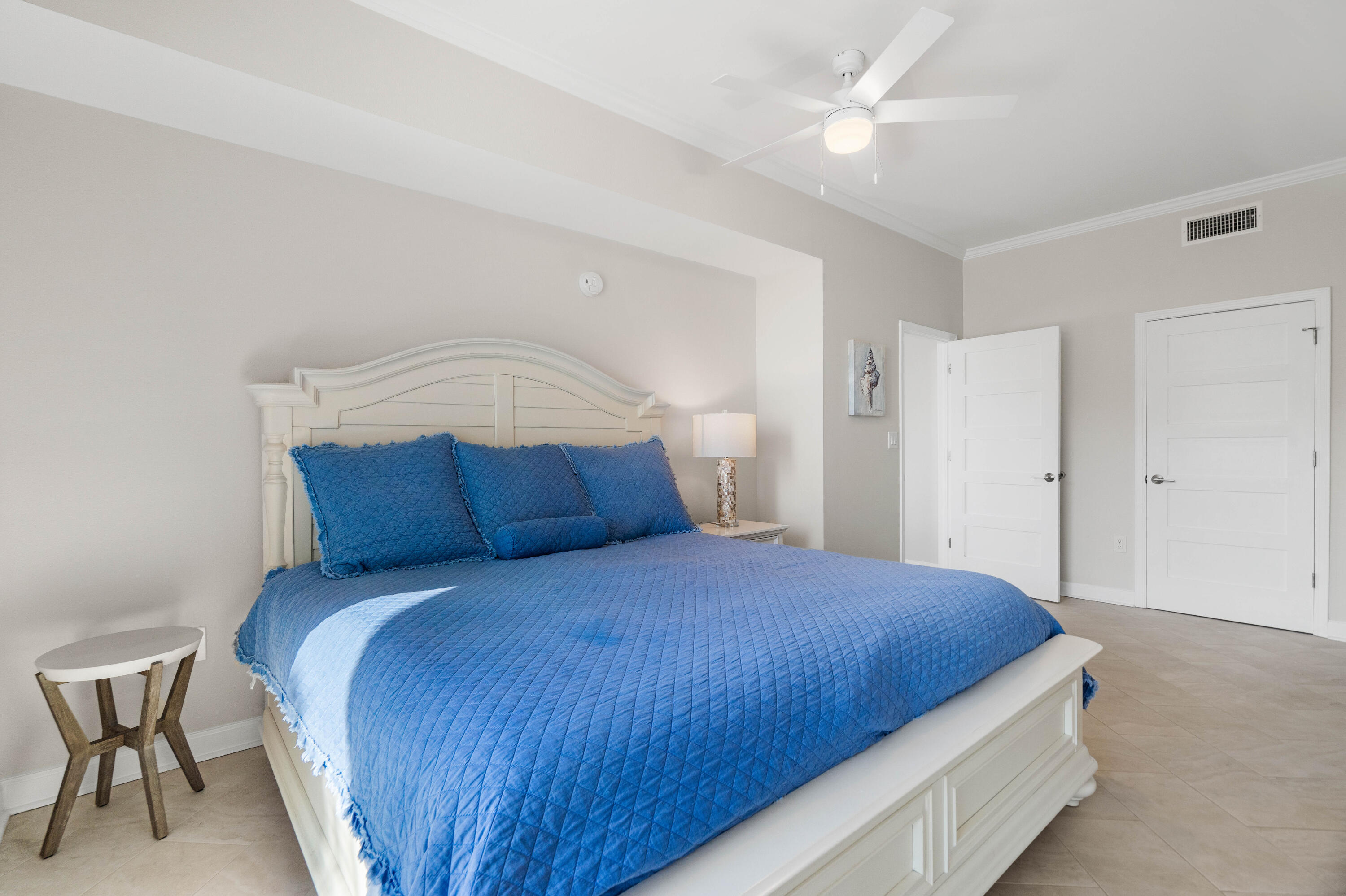 INN AT BLUE MOUNTAIN BEACH - Residential
