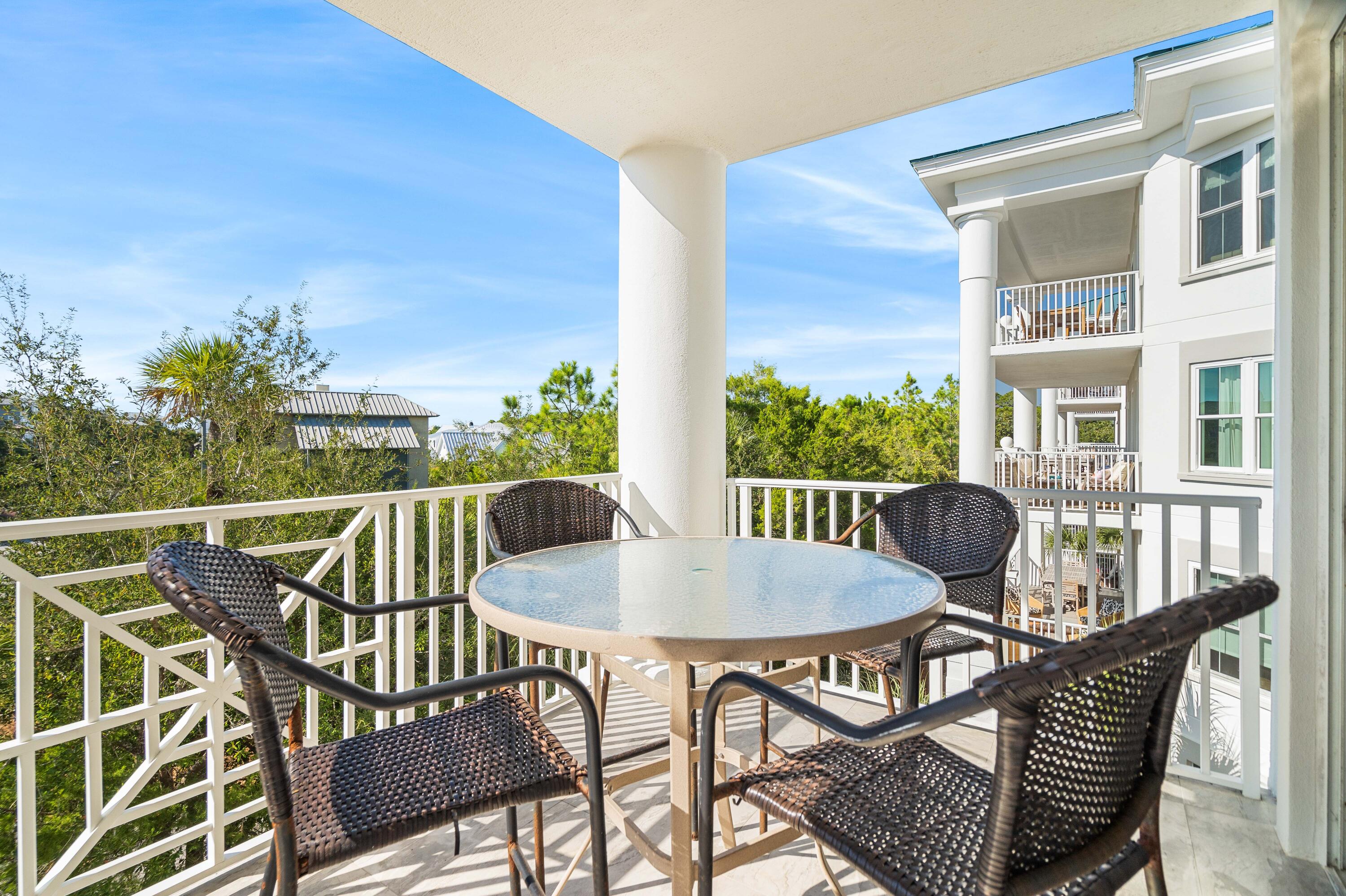 INN AT BLUE MOUNTAIN BEACH - Residential
