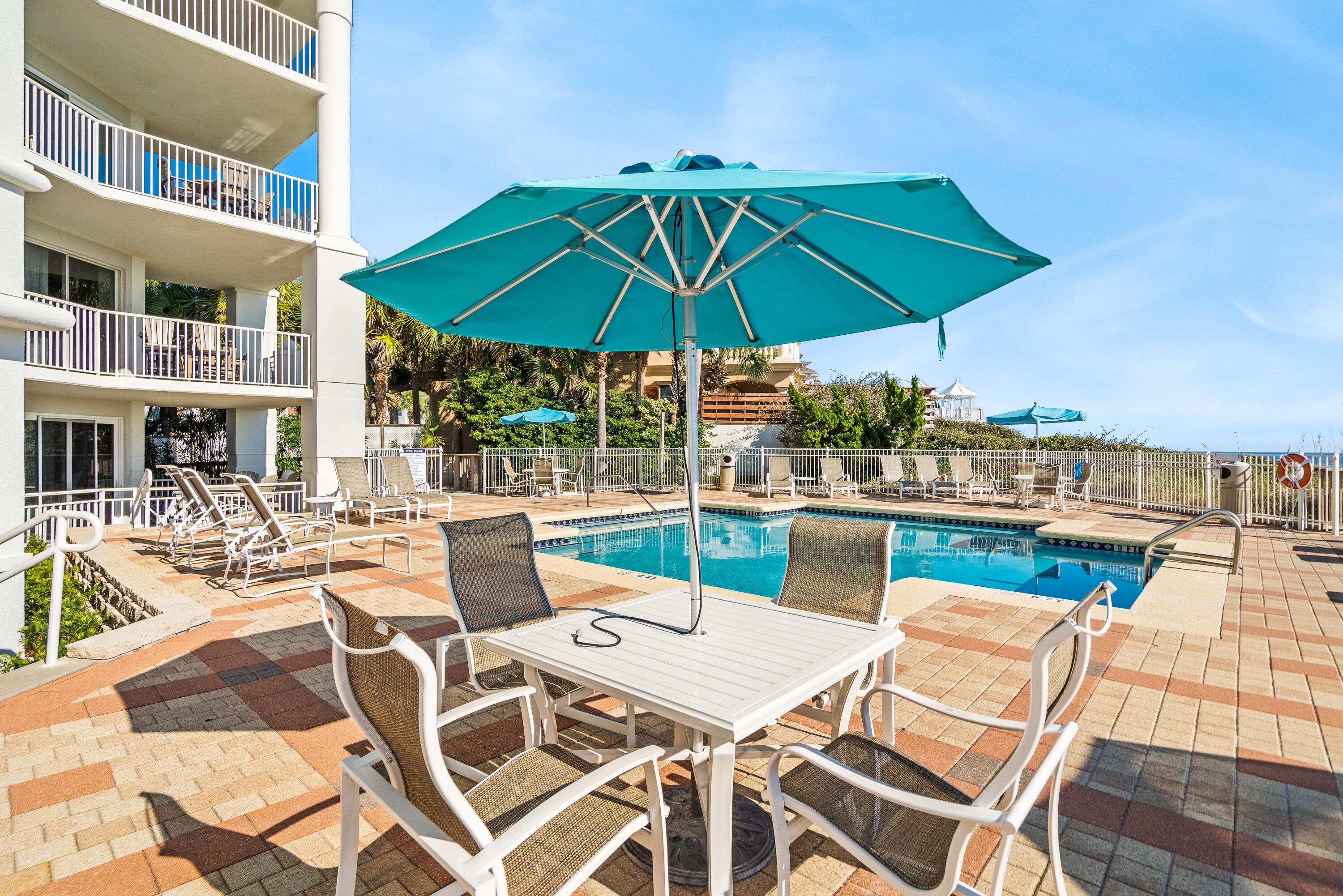 INN AT BLUE MOUNTAIN BEACH - Residential