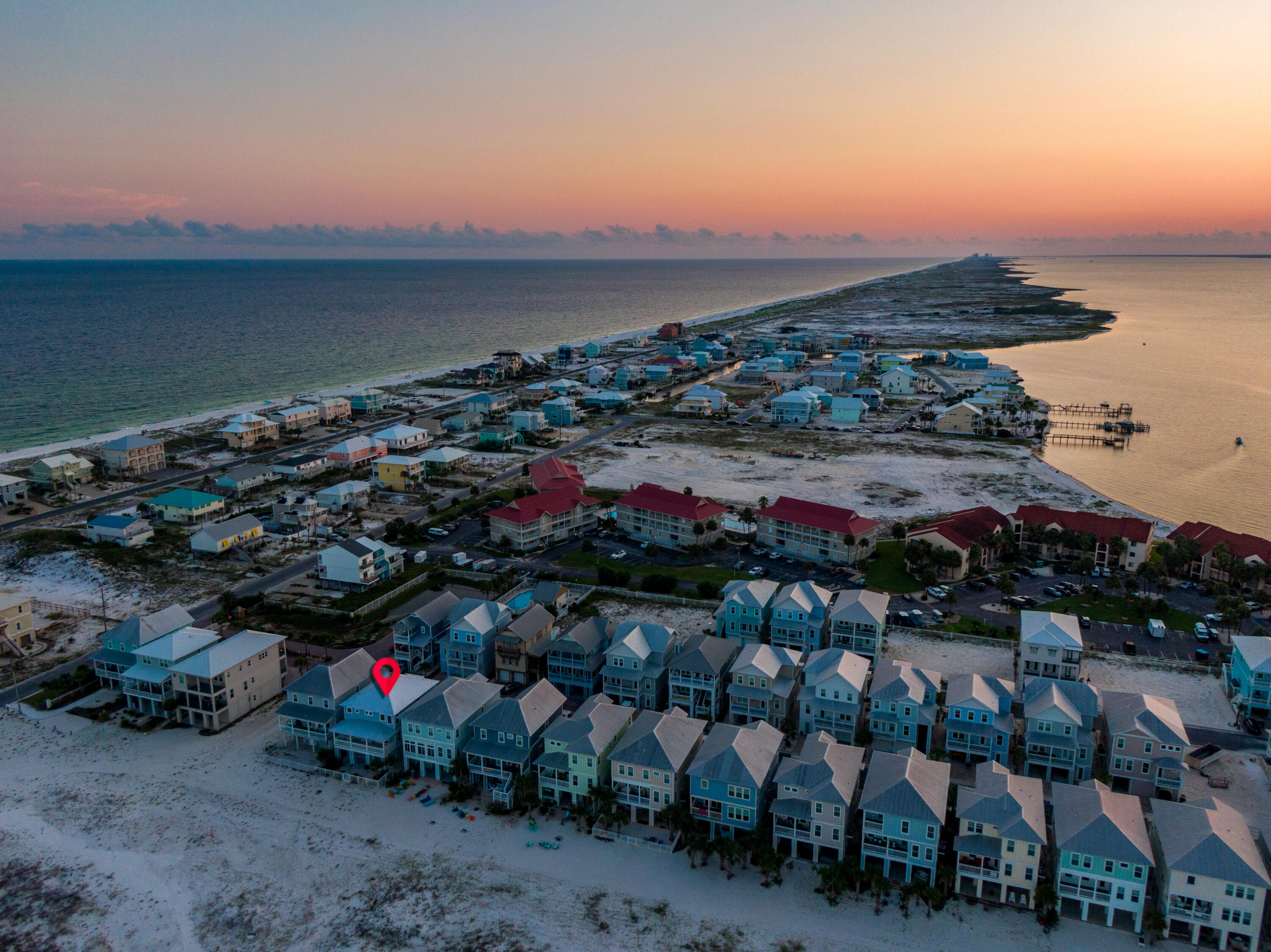 BY THE SEA - Residential