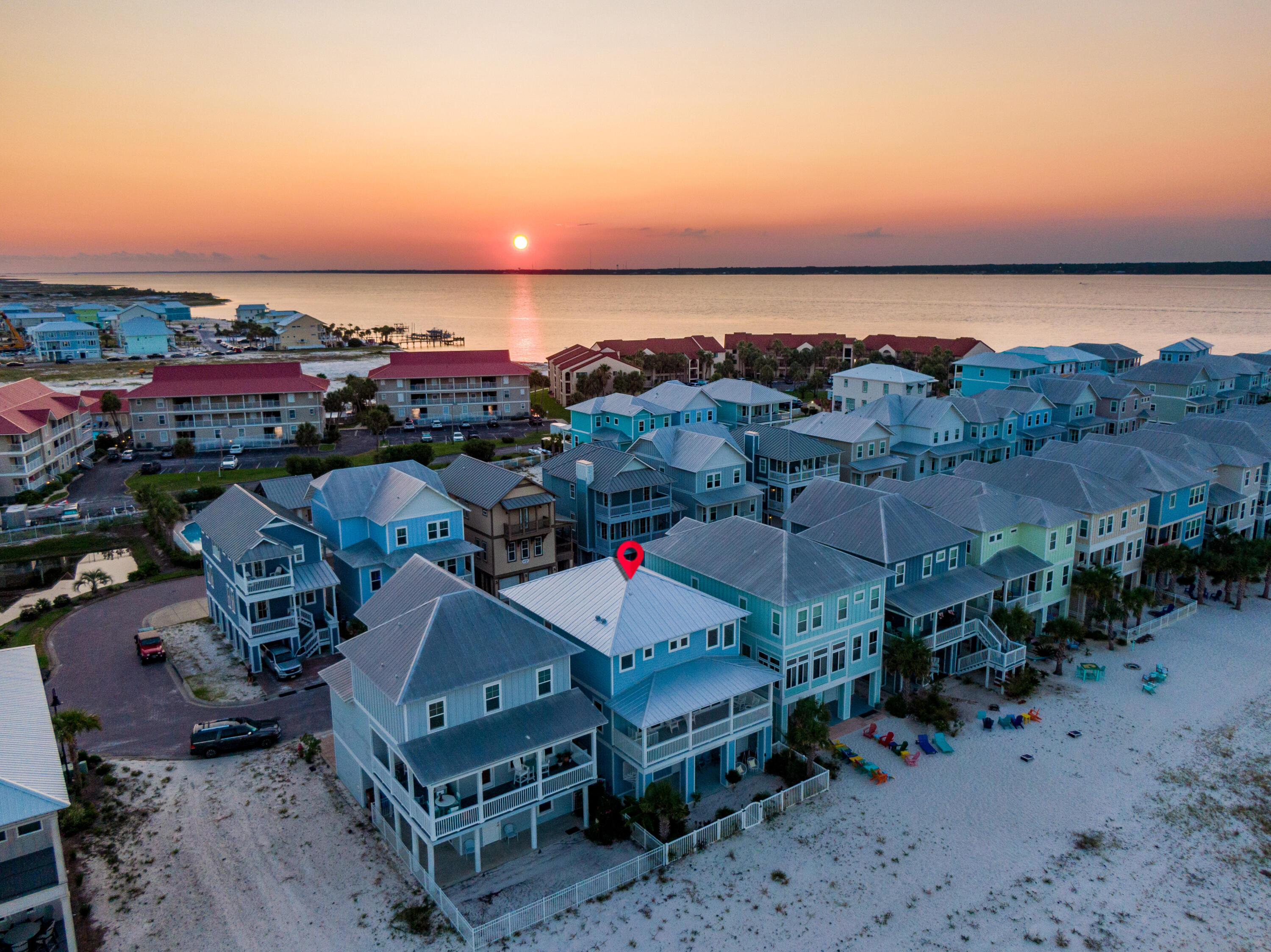 BY THE SEA - Residential