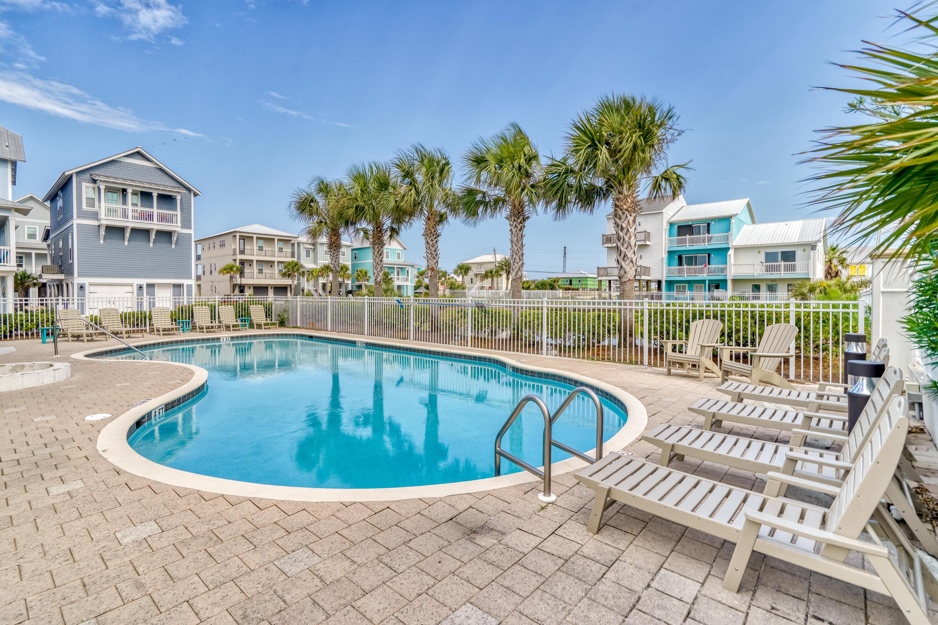 BY THE SEA - Residential