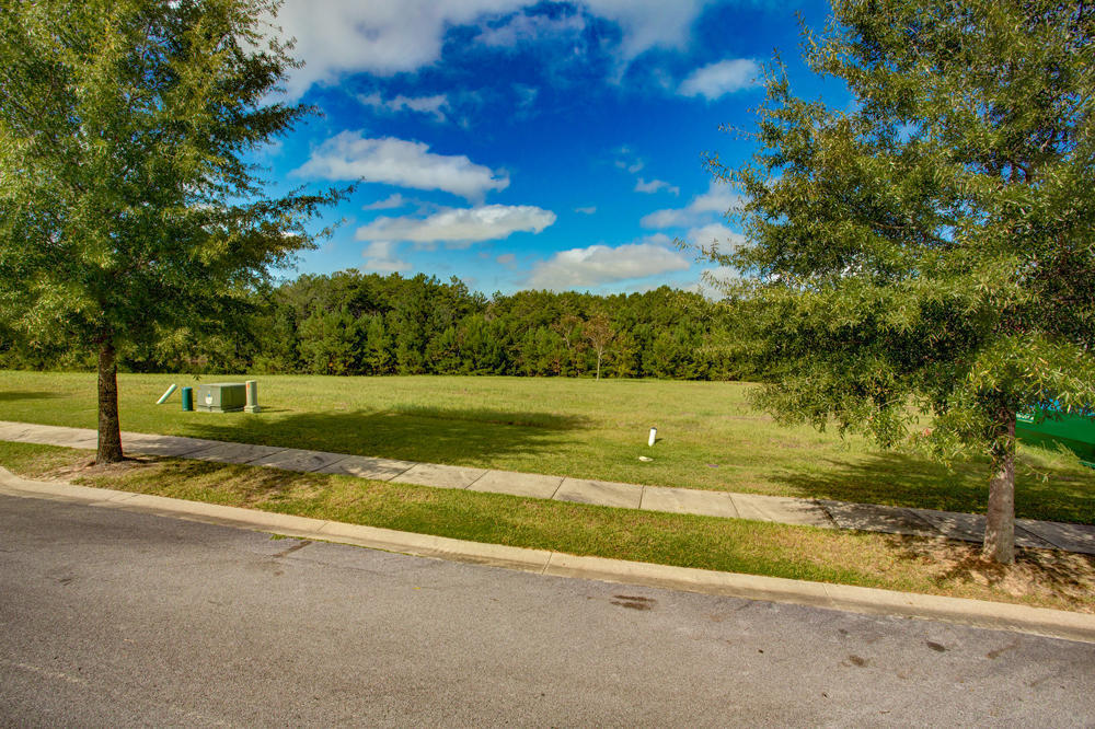 LAGRANGE LANDING - Residential