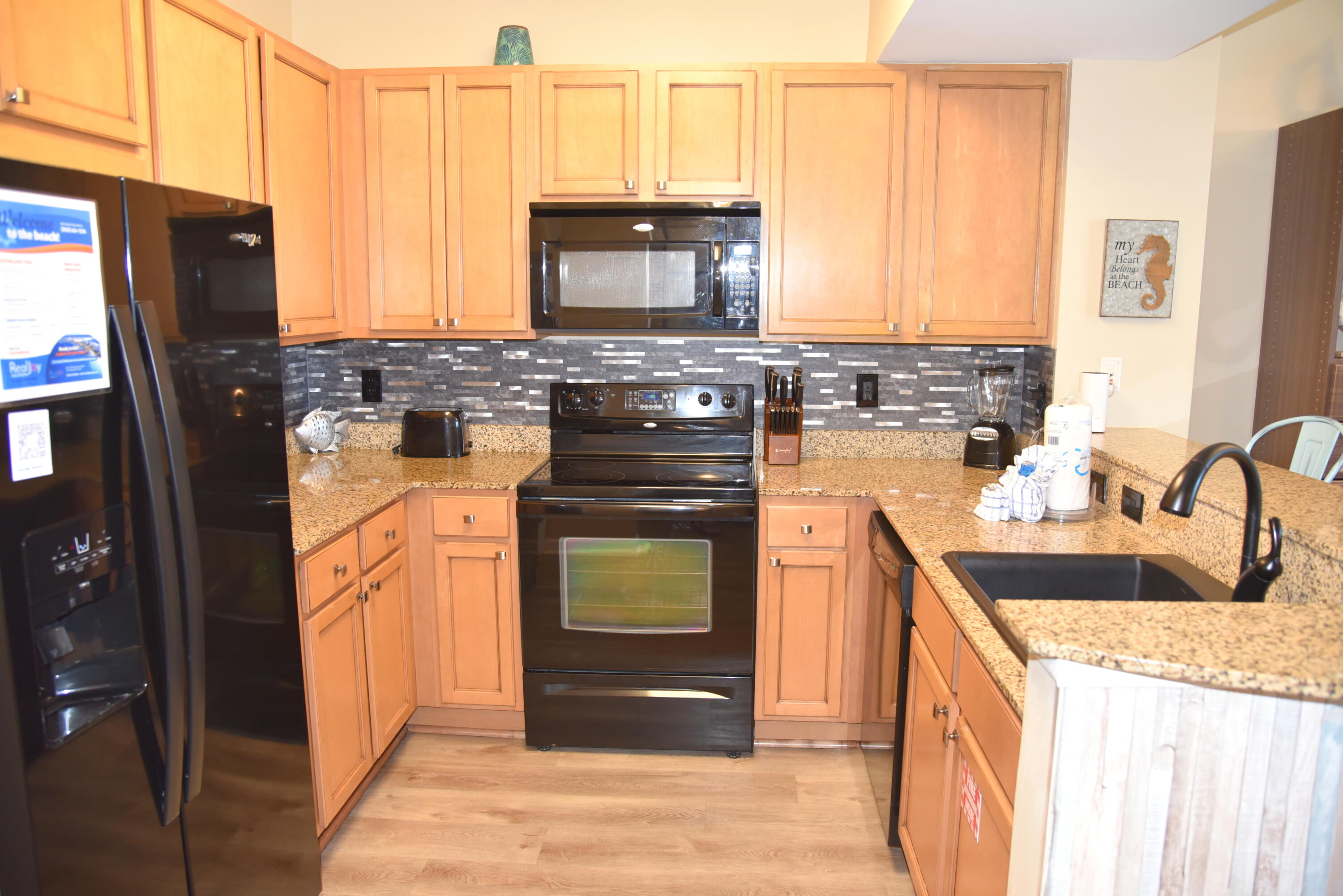 THE PALMS OF DESTIN - Residential Lease