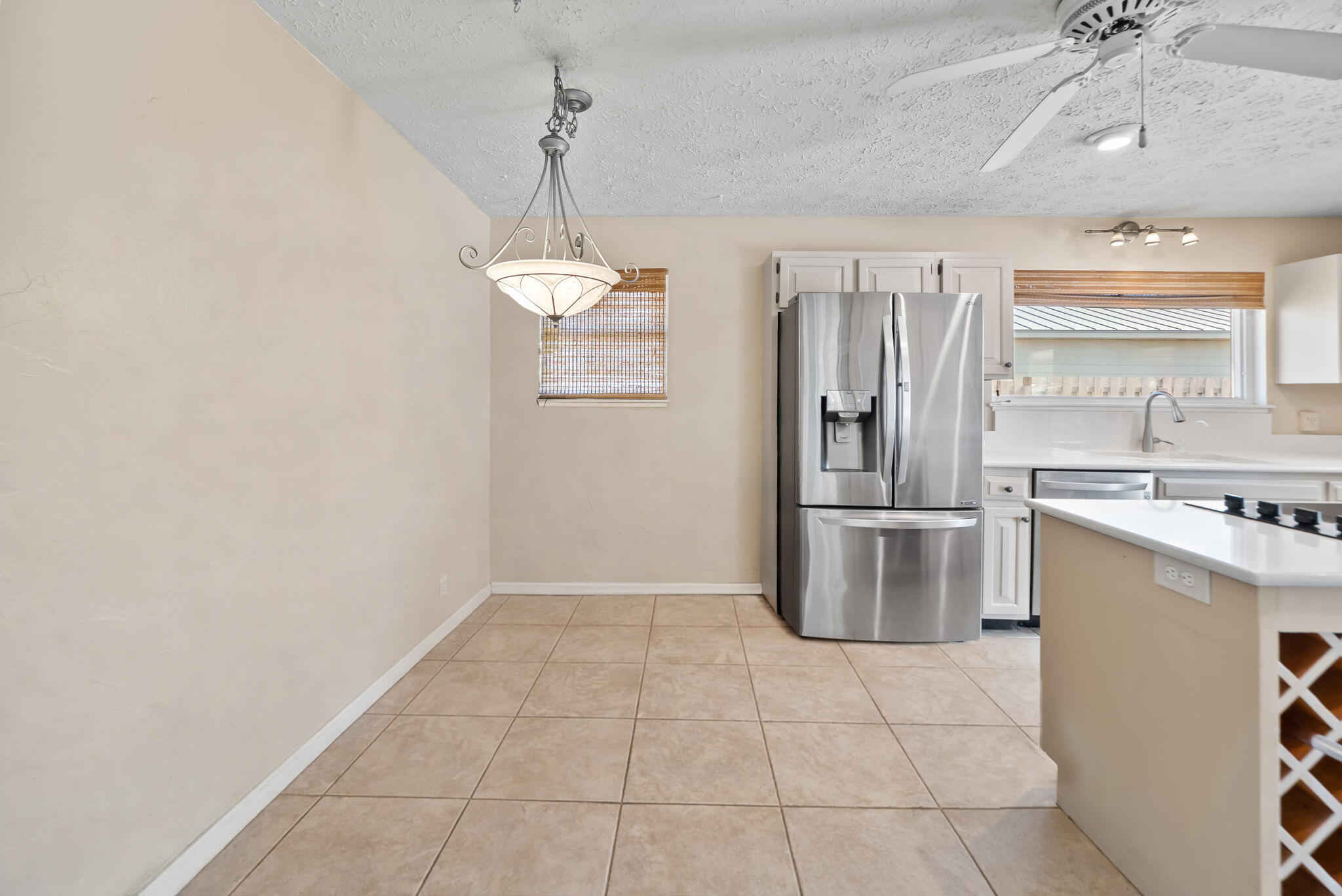 ISLAND VIEW ESTATES - Residential