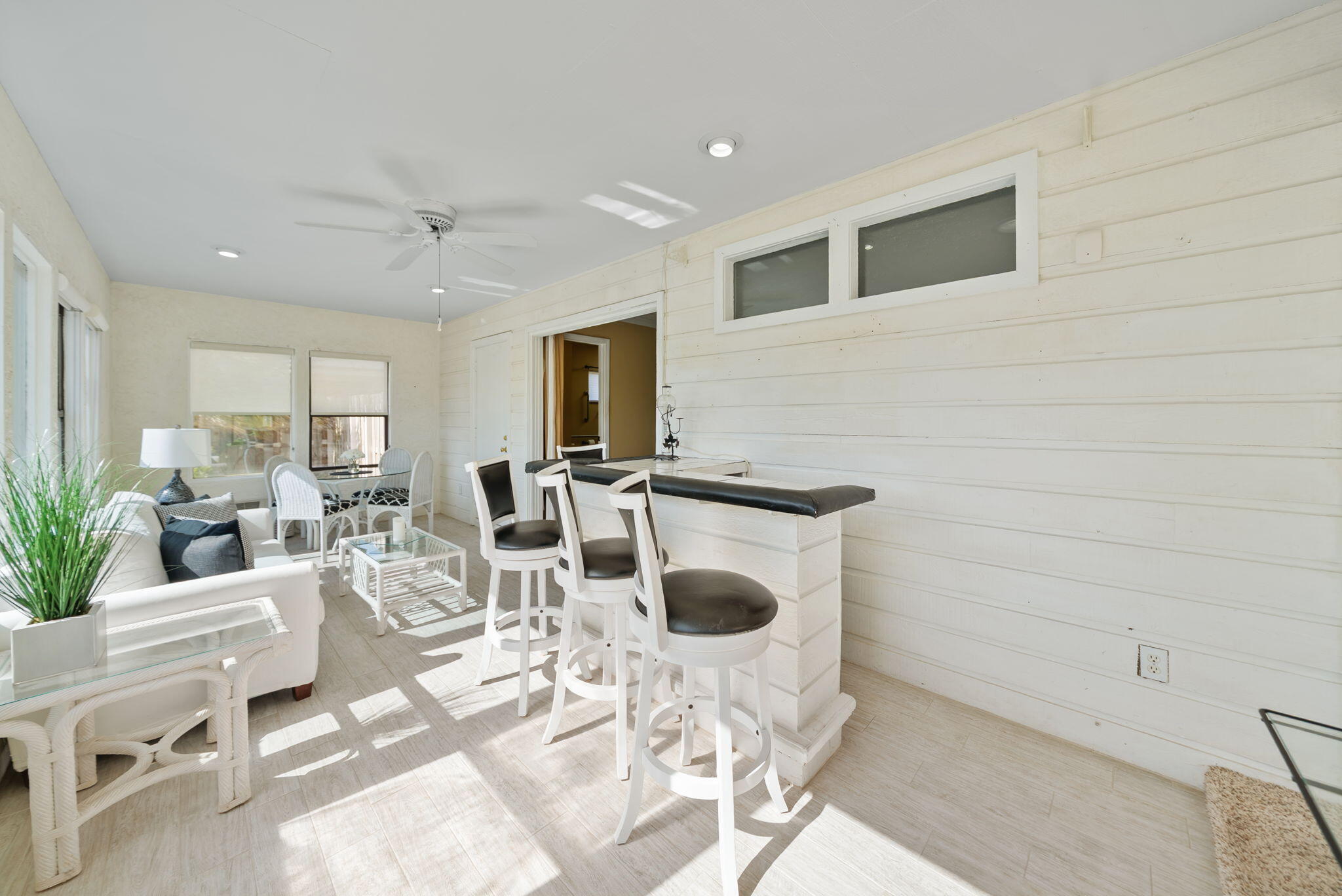 ISLAND VIEW ESTATES - Residential