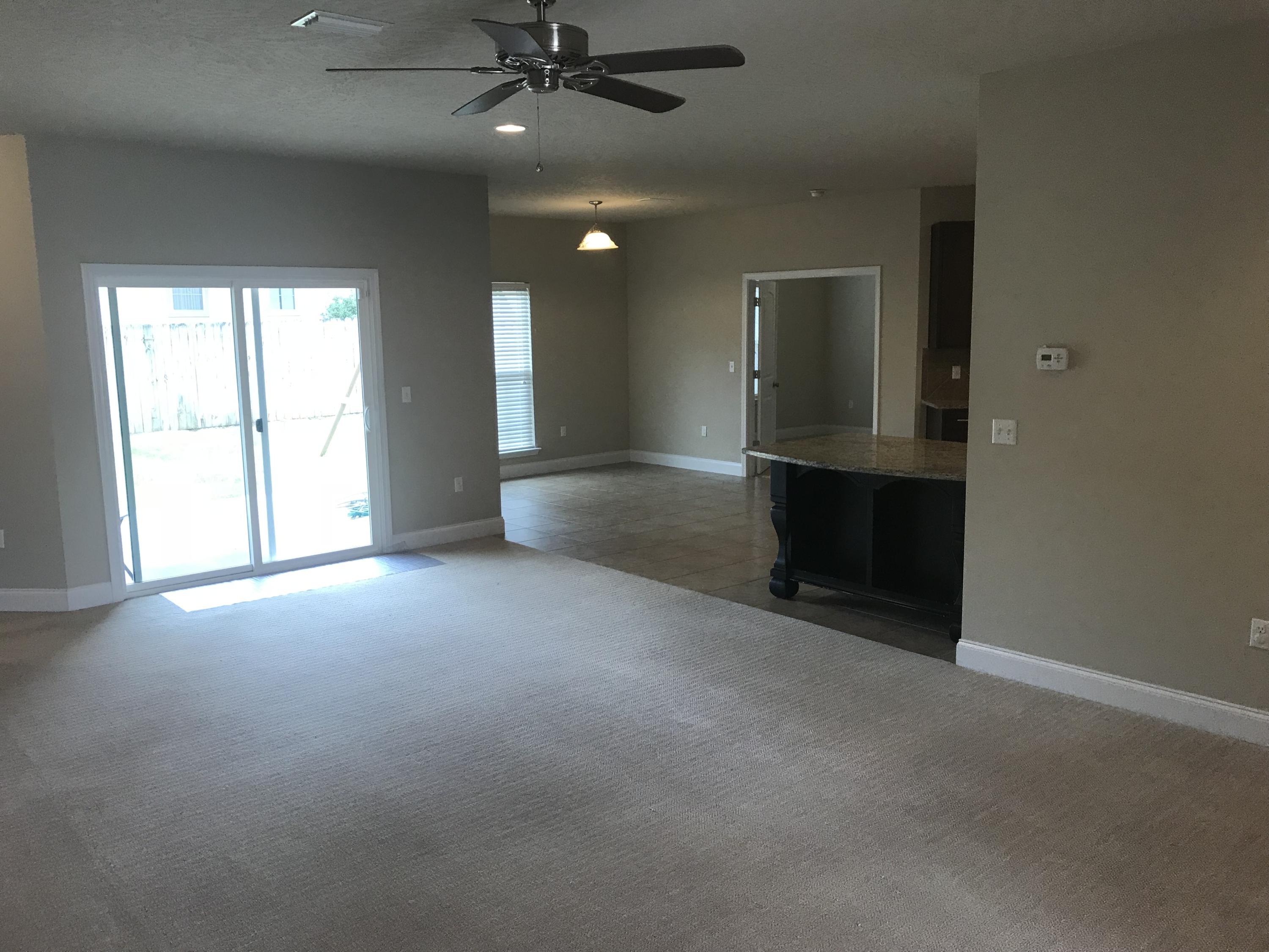 DUGGAN POND ESTATES - Residential Lease