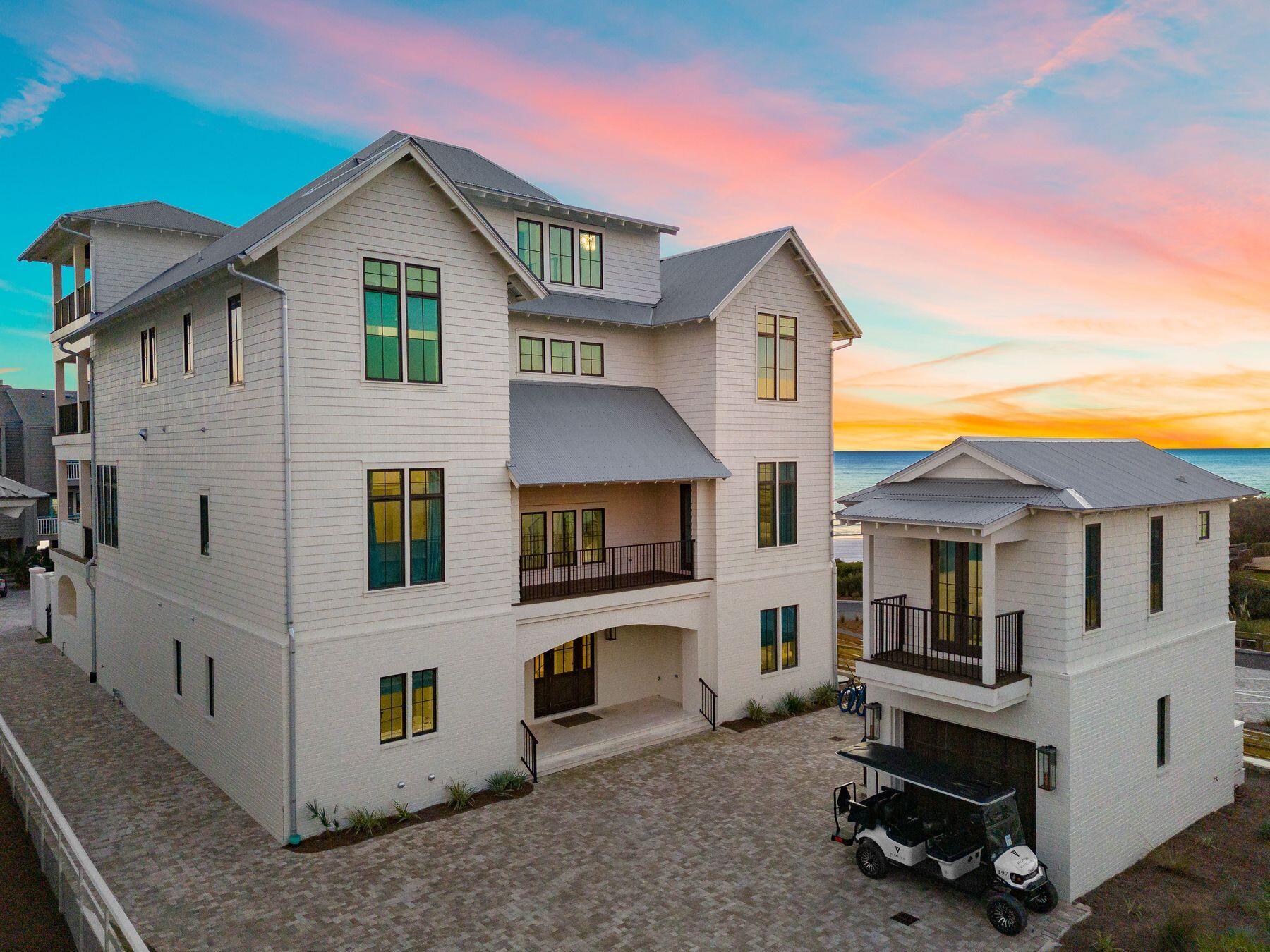 THE HOMESTEAD - Residential