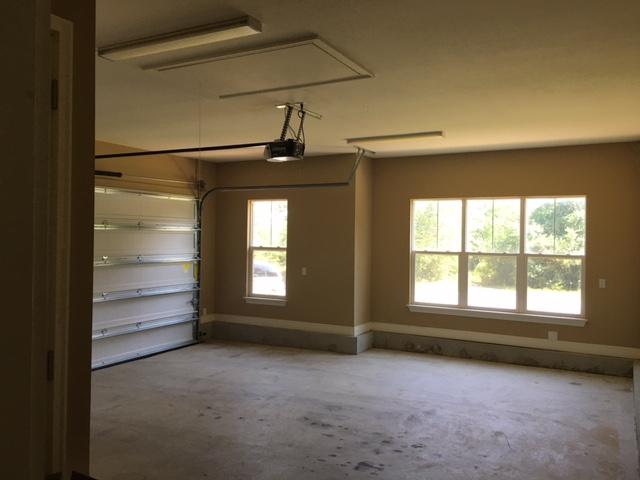 MILL CREEK ESTATES - Residential Lease
