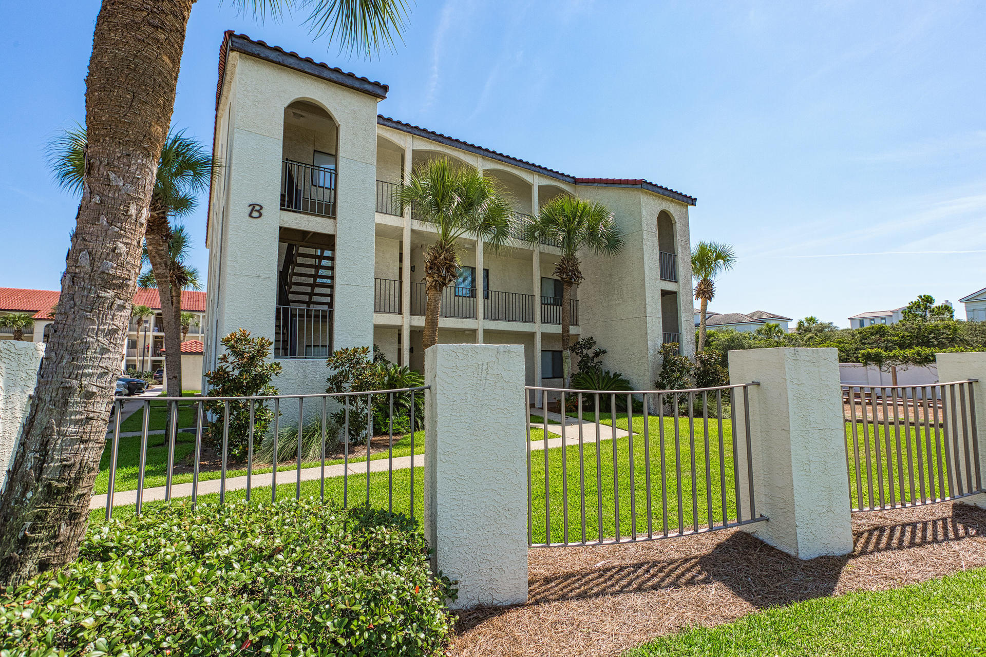 PALMS AT SEAGROVE CONDO - Residential