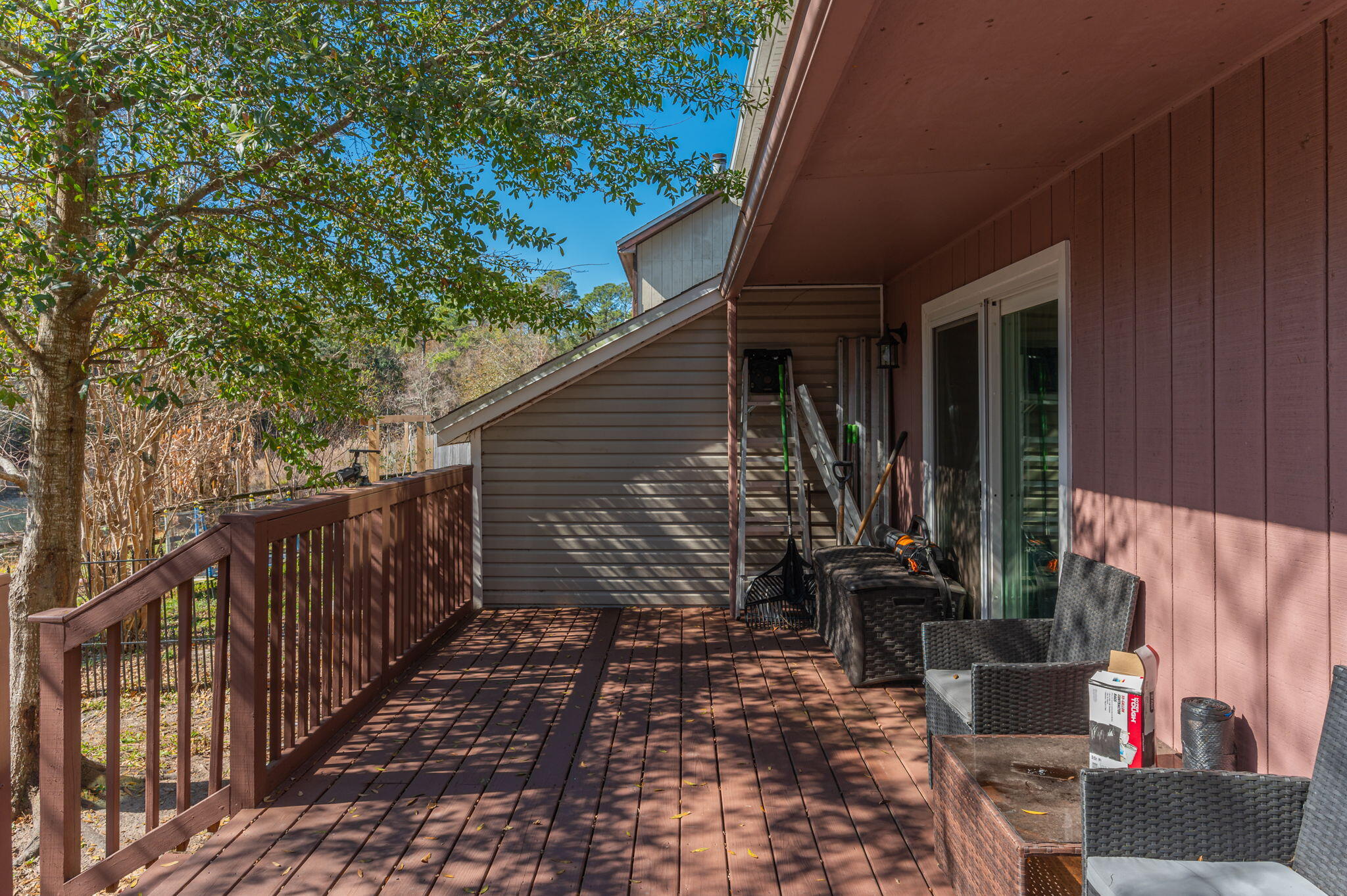 CLOVERDALE LAKE LOT 6 - Residential Lease