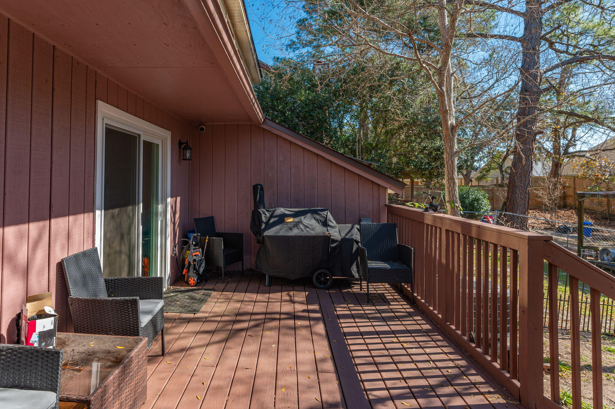 CLOVERDALE LAKE LOT 6 - Residential Lease