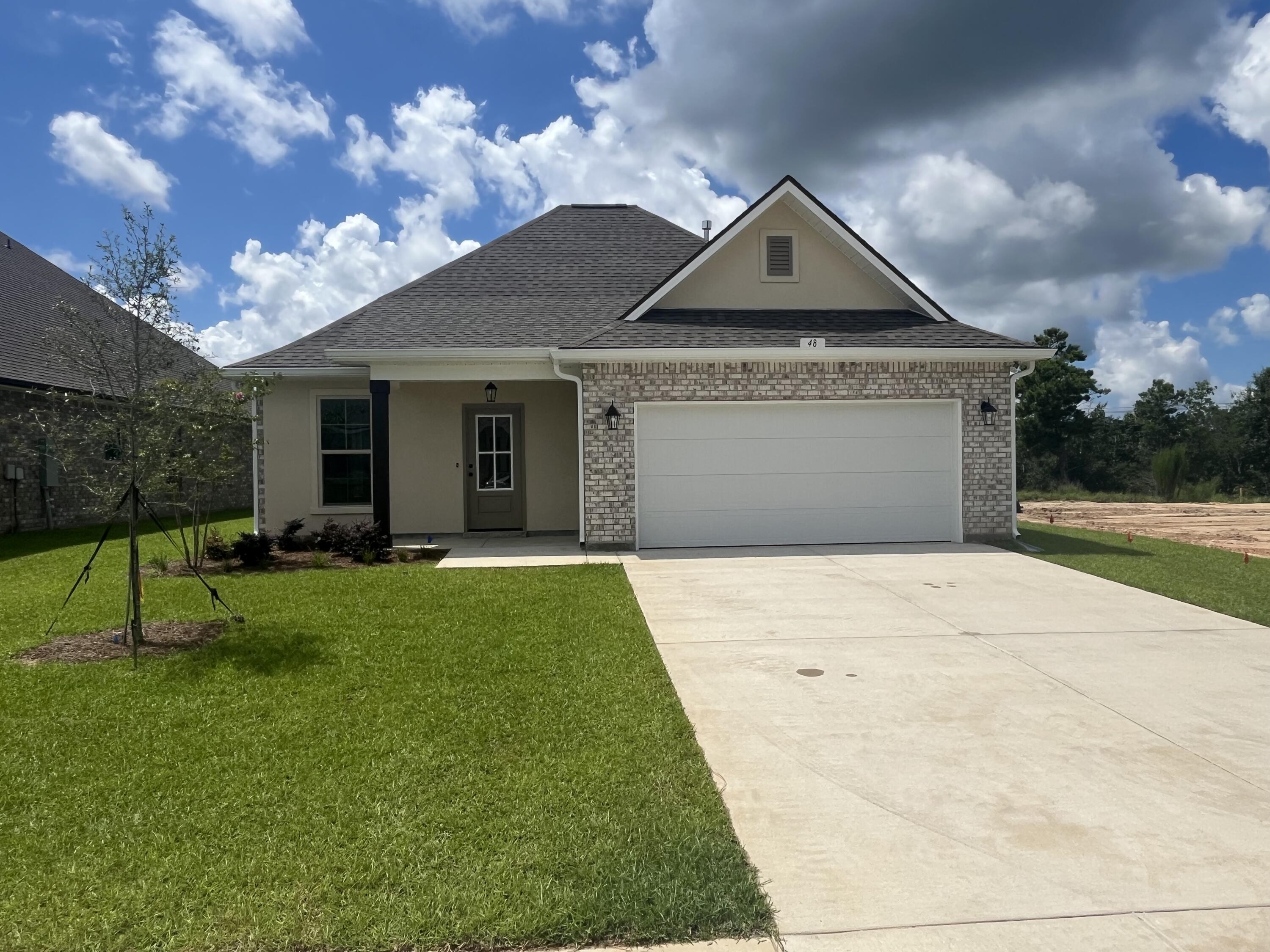 THE BLUFFS AT LAFAYETTE - Residential