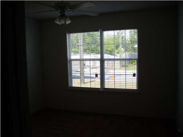 UNRECORDED SUBDIVISION - Residential Lease
