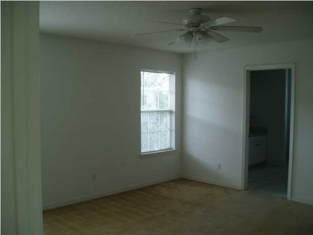 UNRECORDED SUBDIVISION - Residential Lease