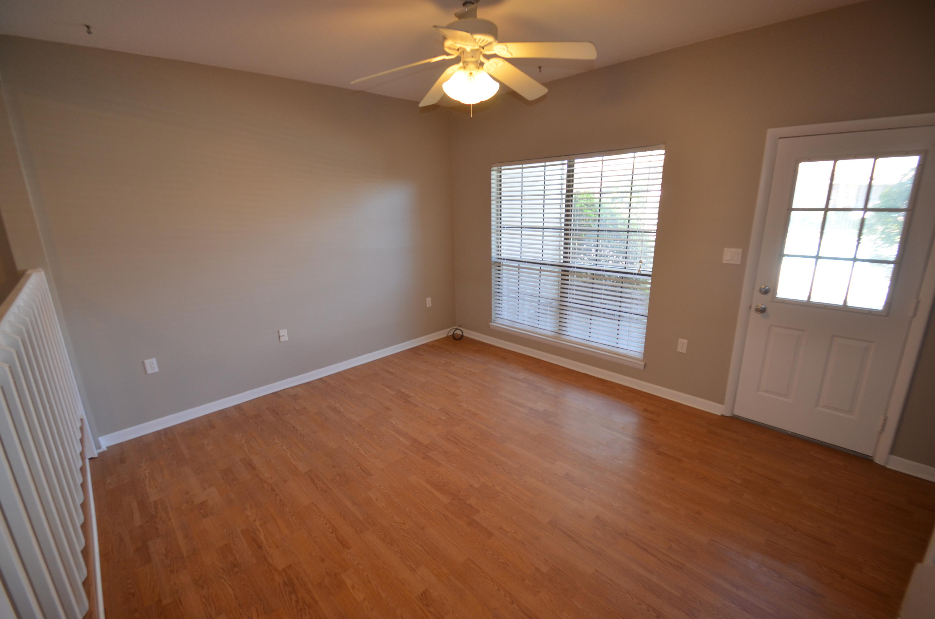 GARDEN VILLAS PH 1 - Residential Lease