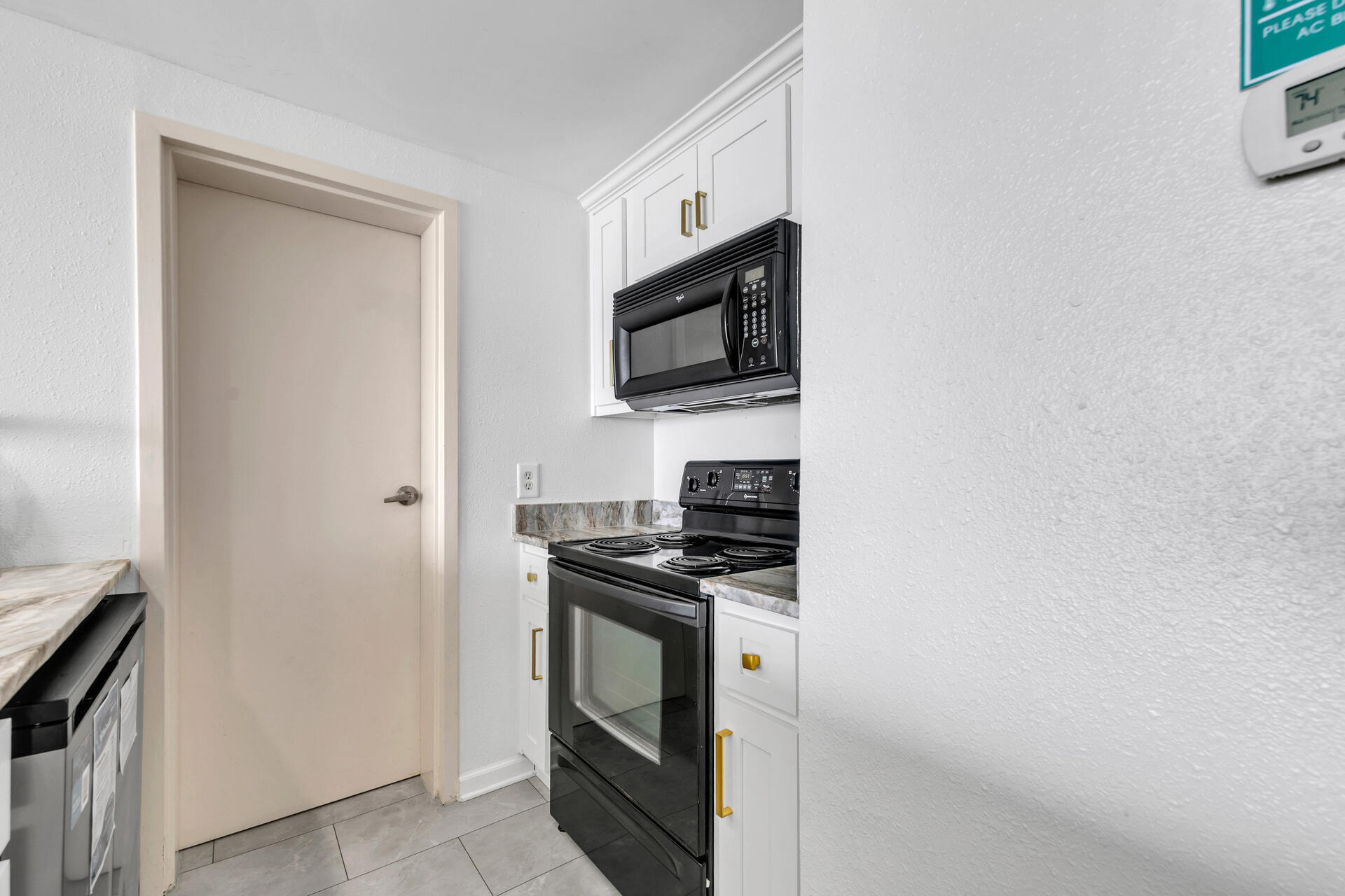 BAYSIDE CONDO SANDESTIN - Residential