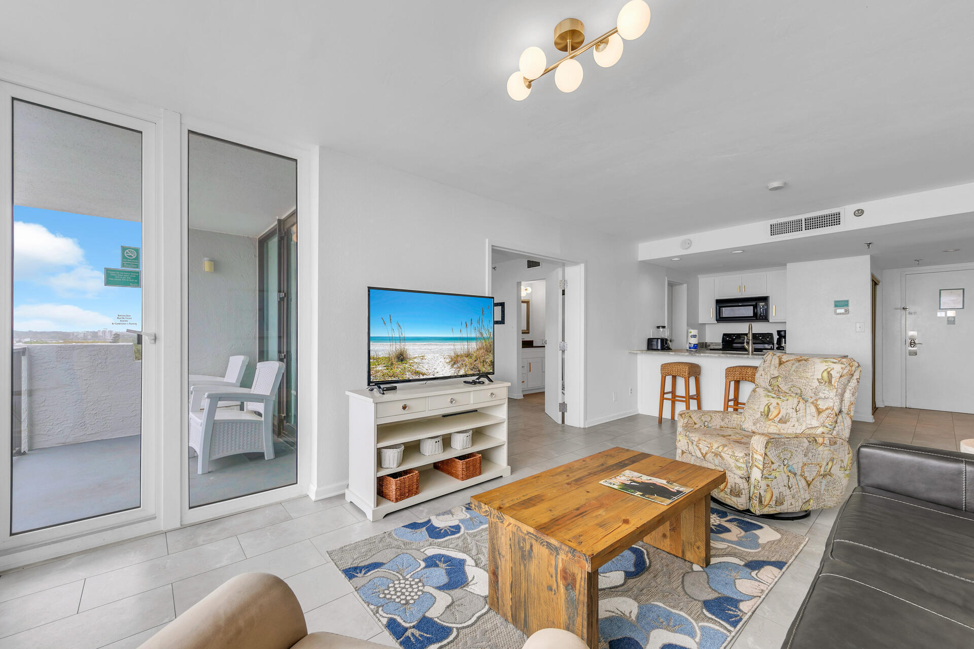 BAYSIDE CONDO SANDESTIN - Residential