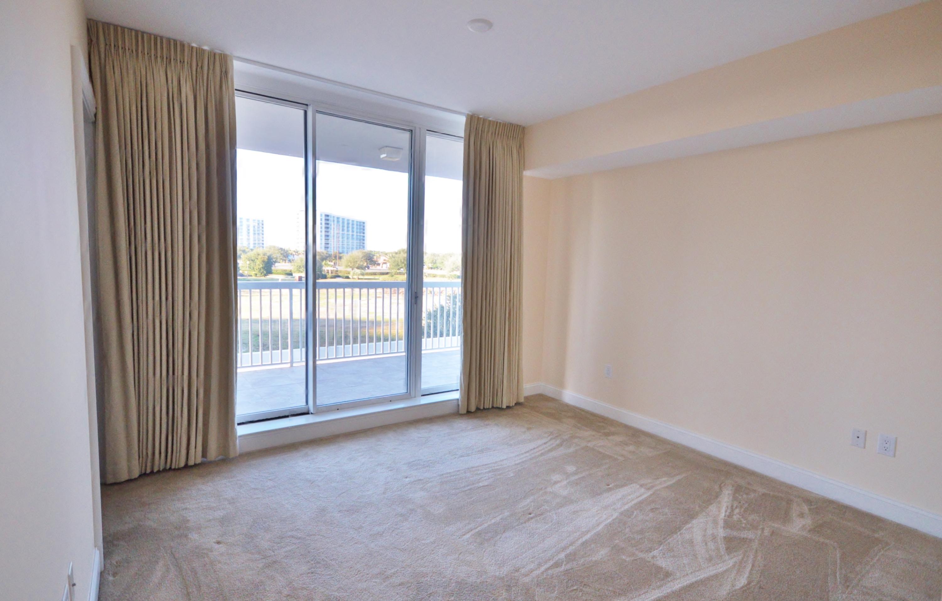 SILVER SHELLS BEACH RESORT - Residential Lease
