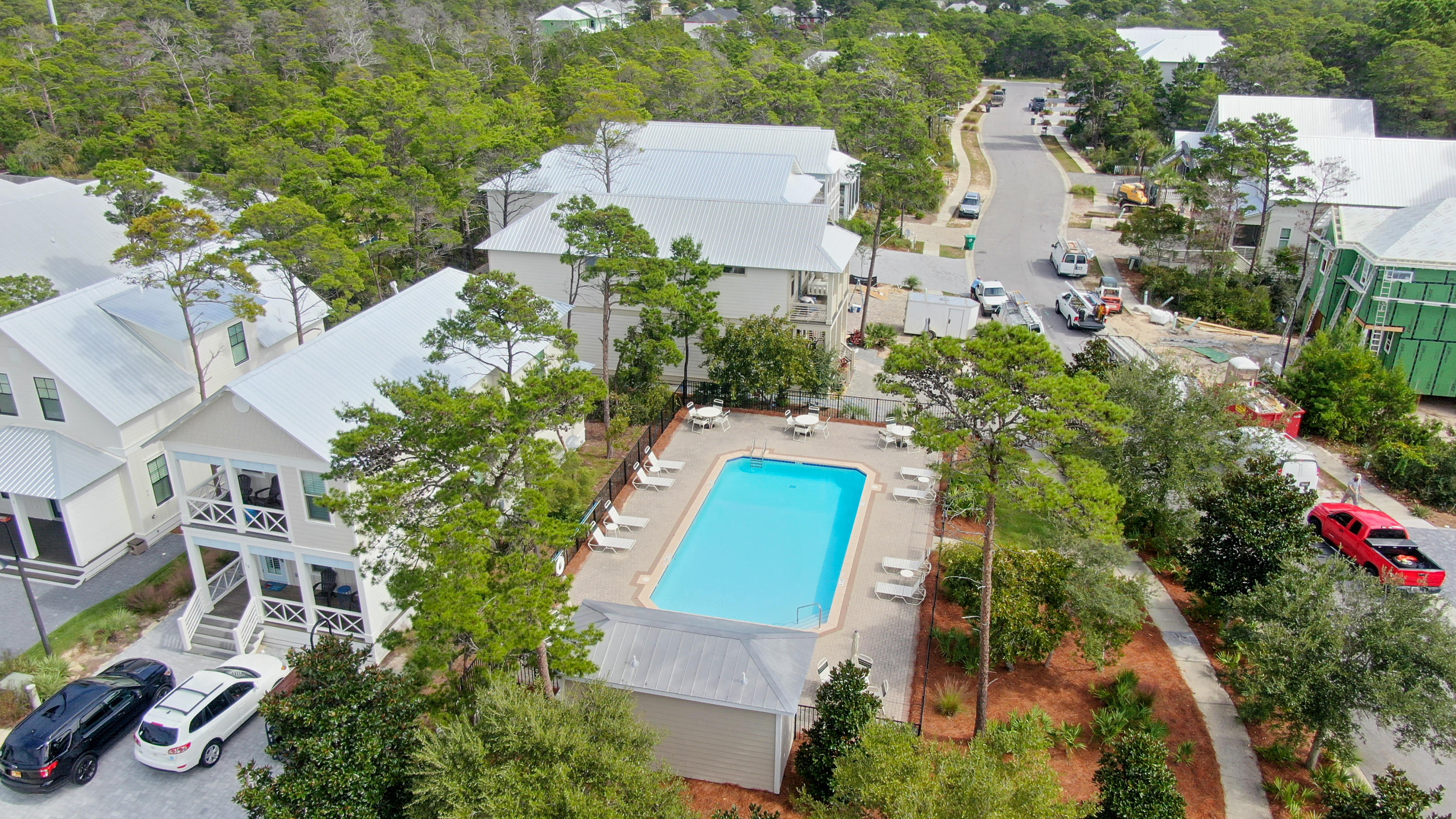 SHADOW PINES - Residential