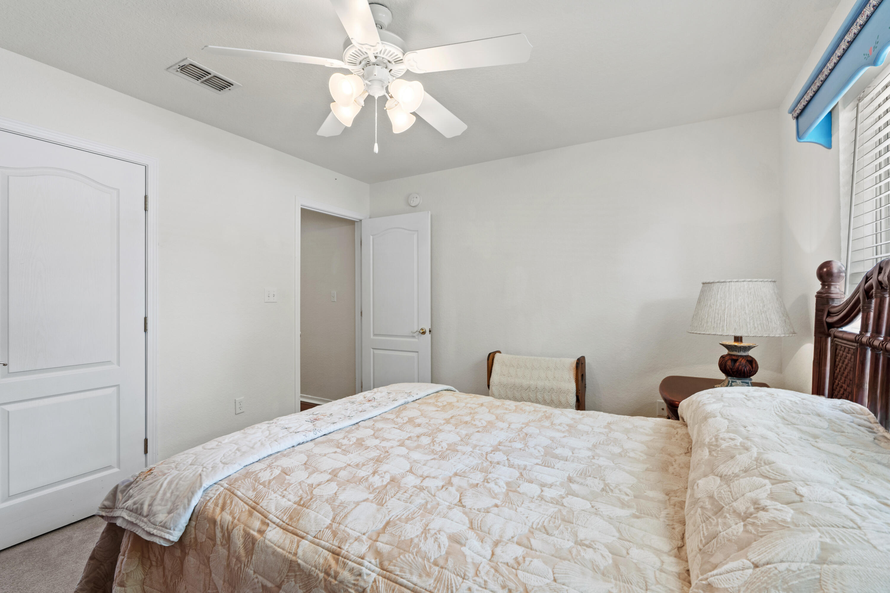 EMERALD LAKES PH 1 - Residential