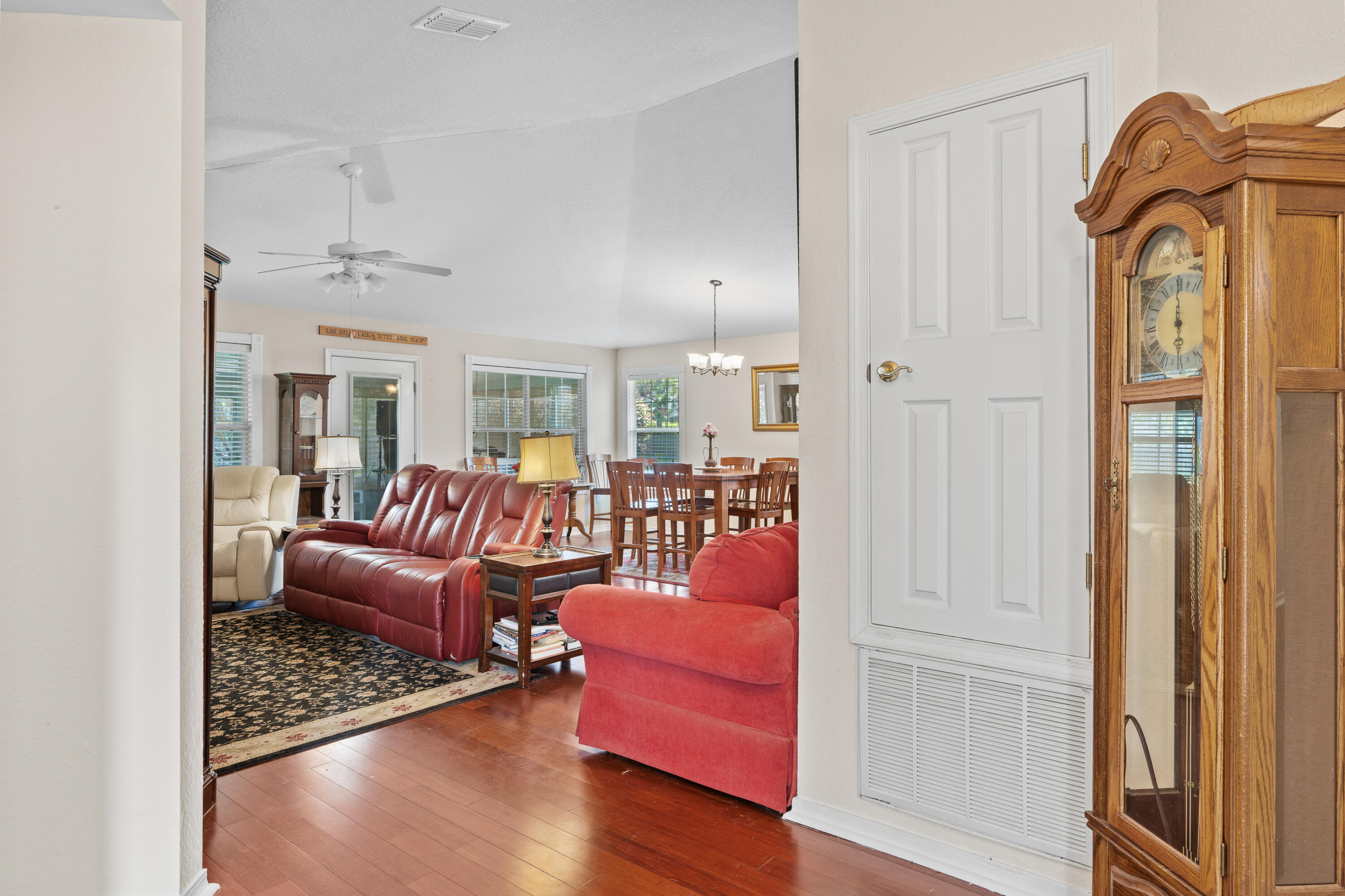 EMERALD LAKES PH 1 - Residential