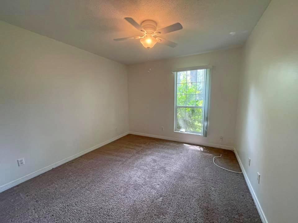 PINE SHORES - Residential Lease