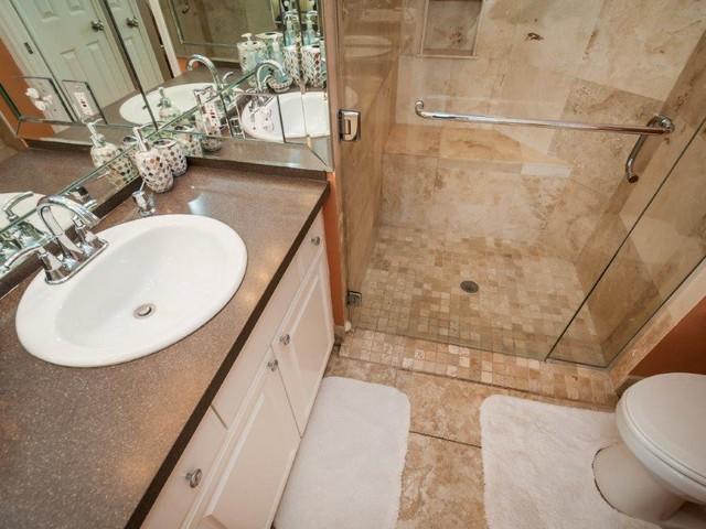 DESTIN SURFSIDE CONDO - Residential