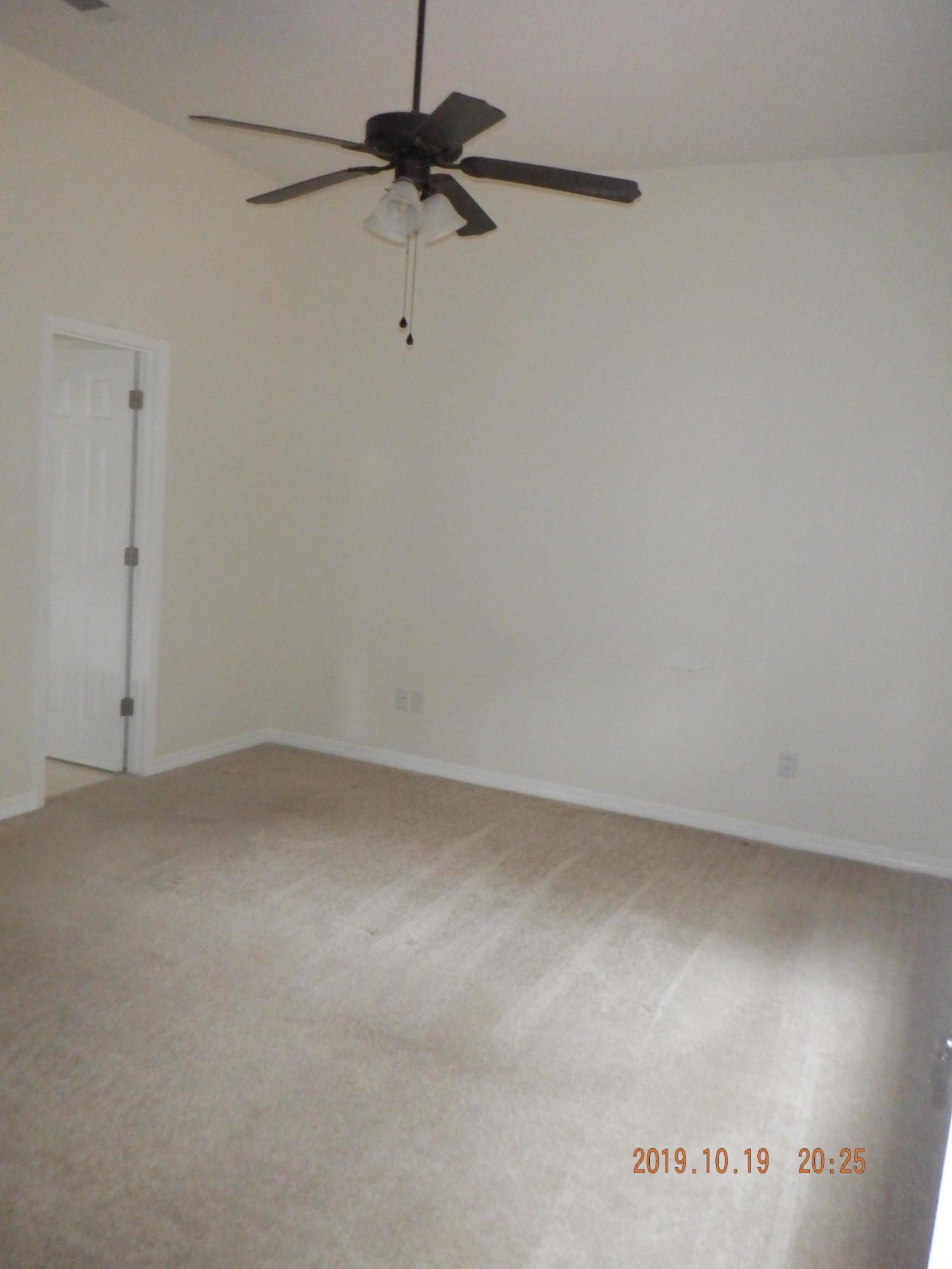 CINCO BAYOU - Residential Lease
