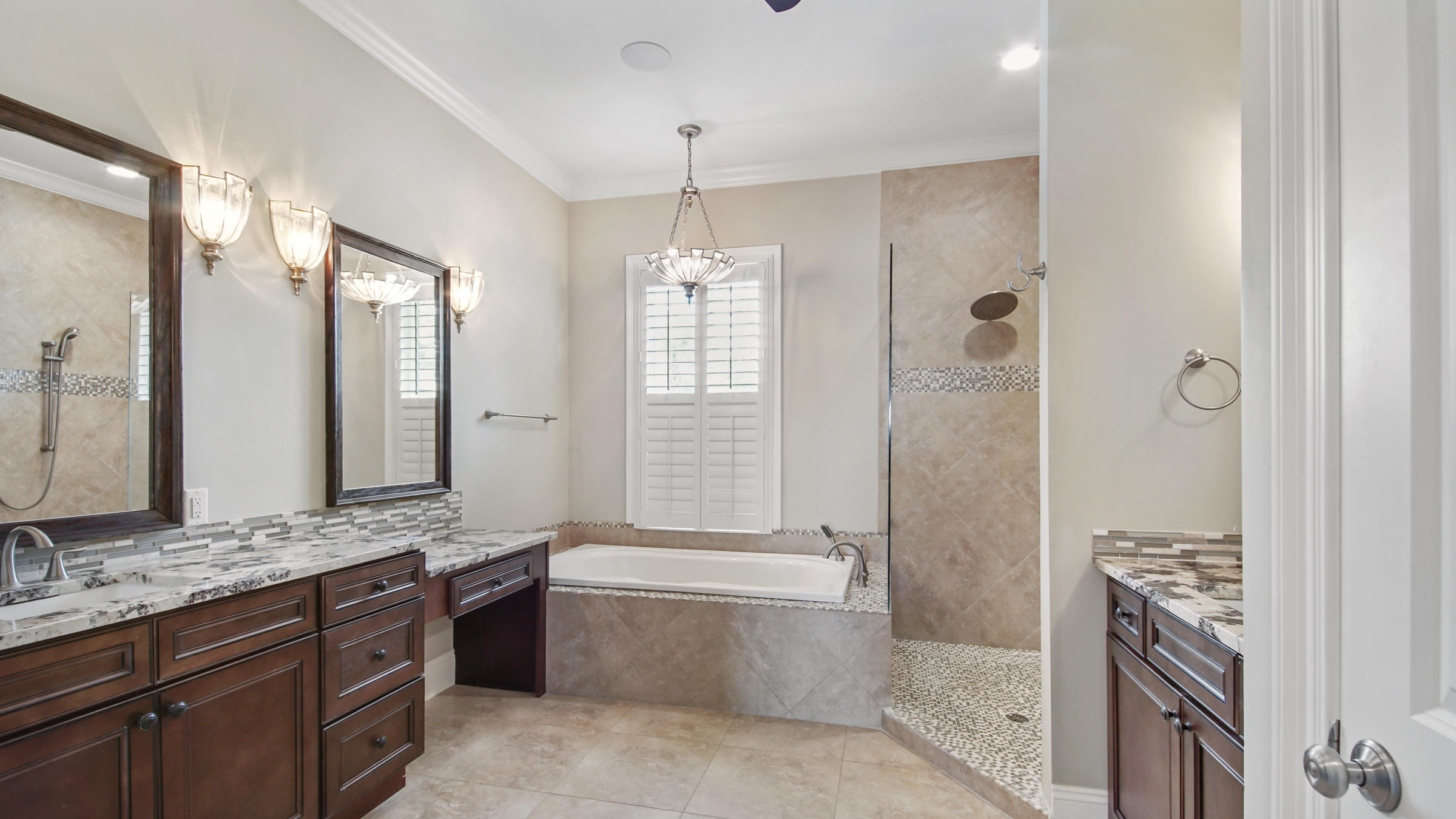 DRIFTWOOD ESTATES - Residential