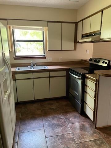 KELLYS ADDN TO DESTIN - Residential Lease
