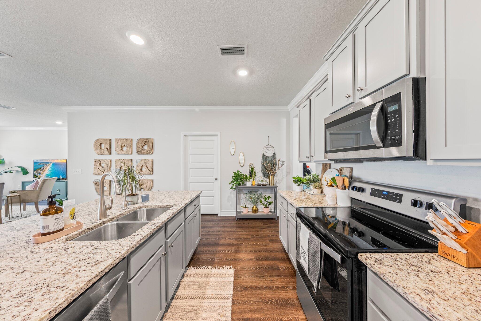 HAMMOCK BAY - FIREFLY - Residential Lease