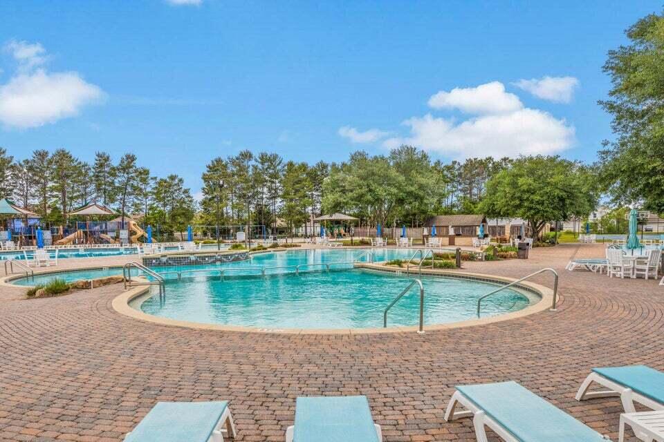 HAMMOCK BAY - FIREFLY - Residential Lease