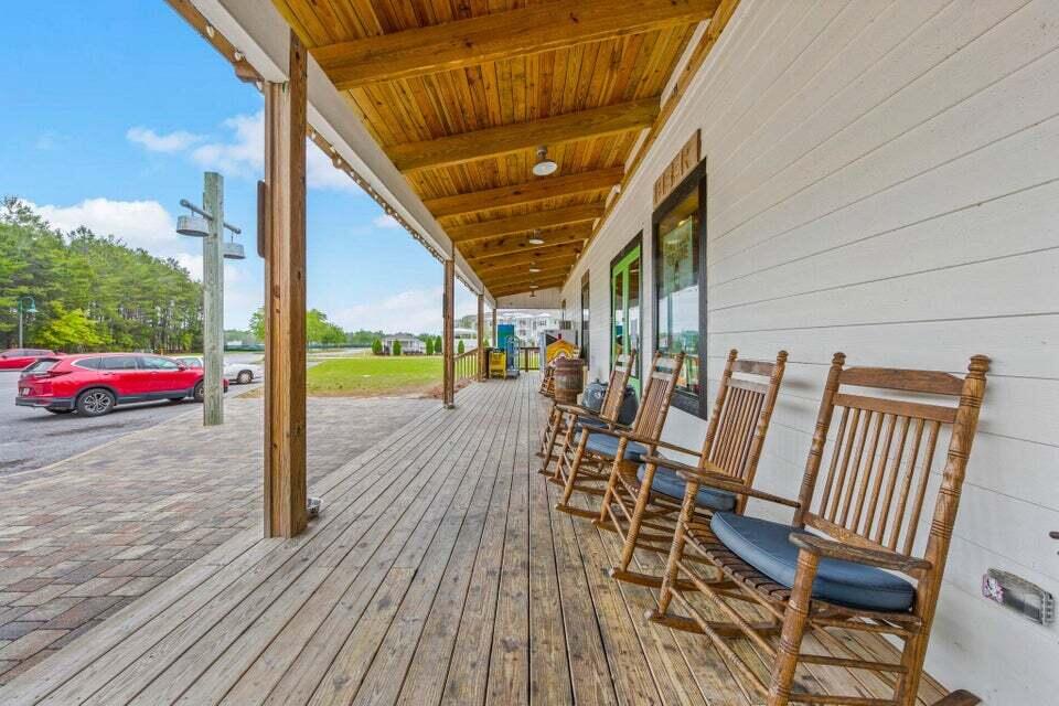 HAMMOCK BAY - FIREFLY - Residential Lease