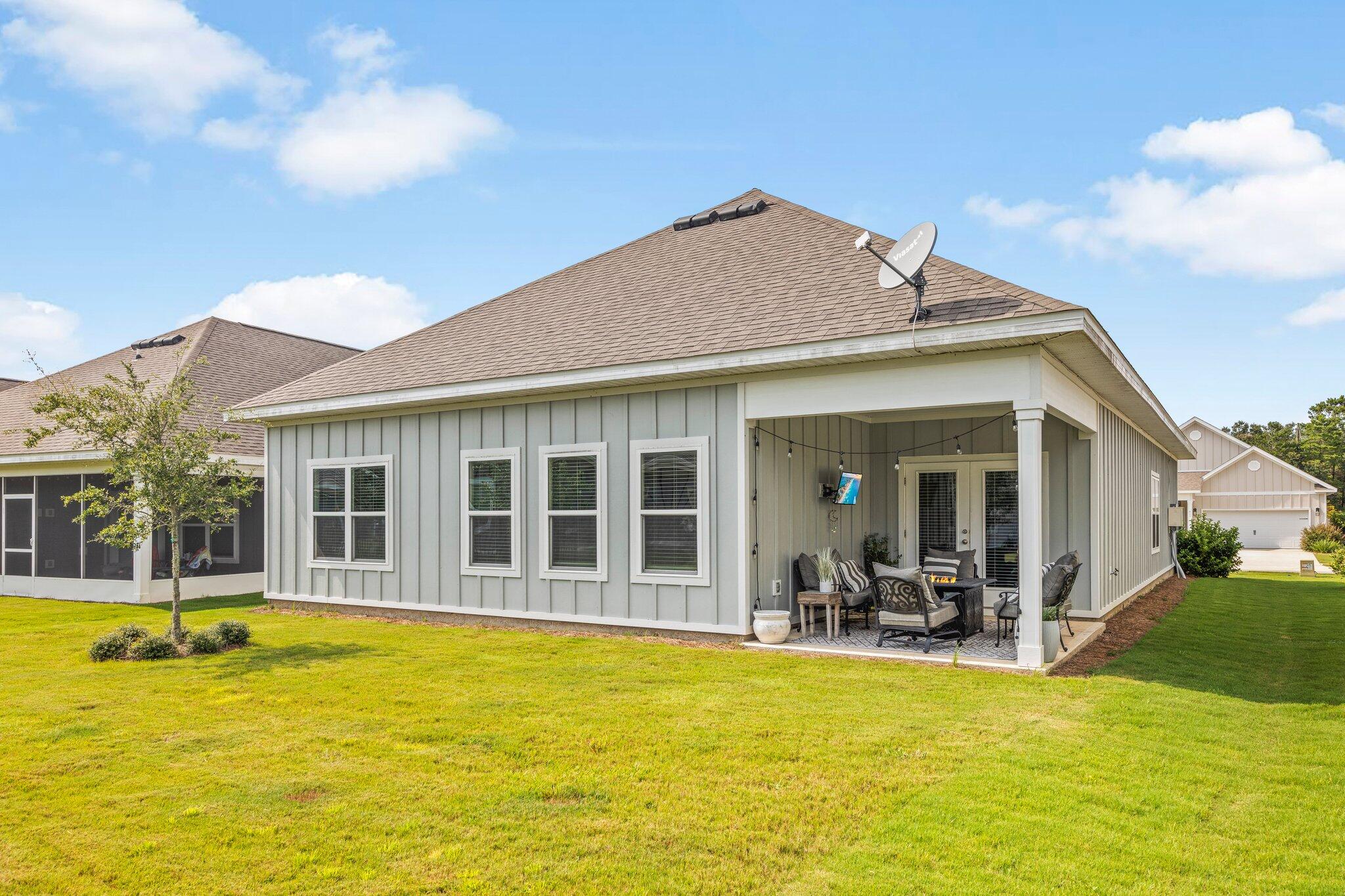 HAMMOCK BAY - FIREFLY - Residential Lease