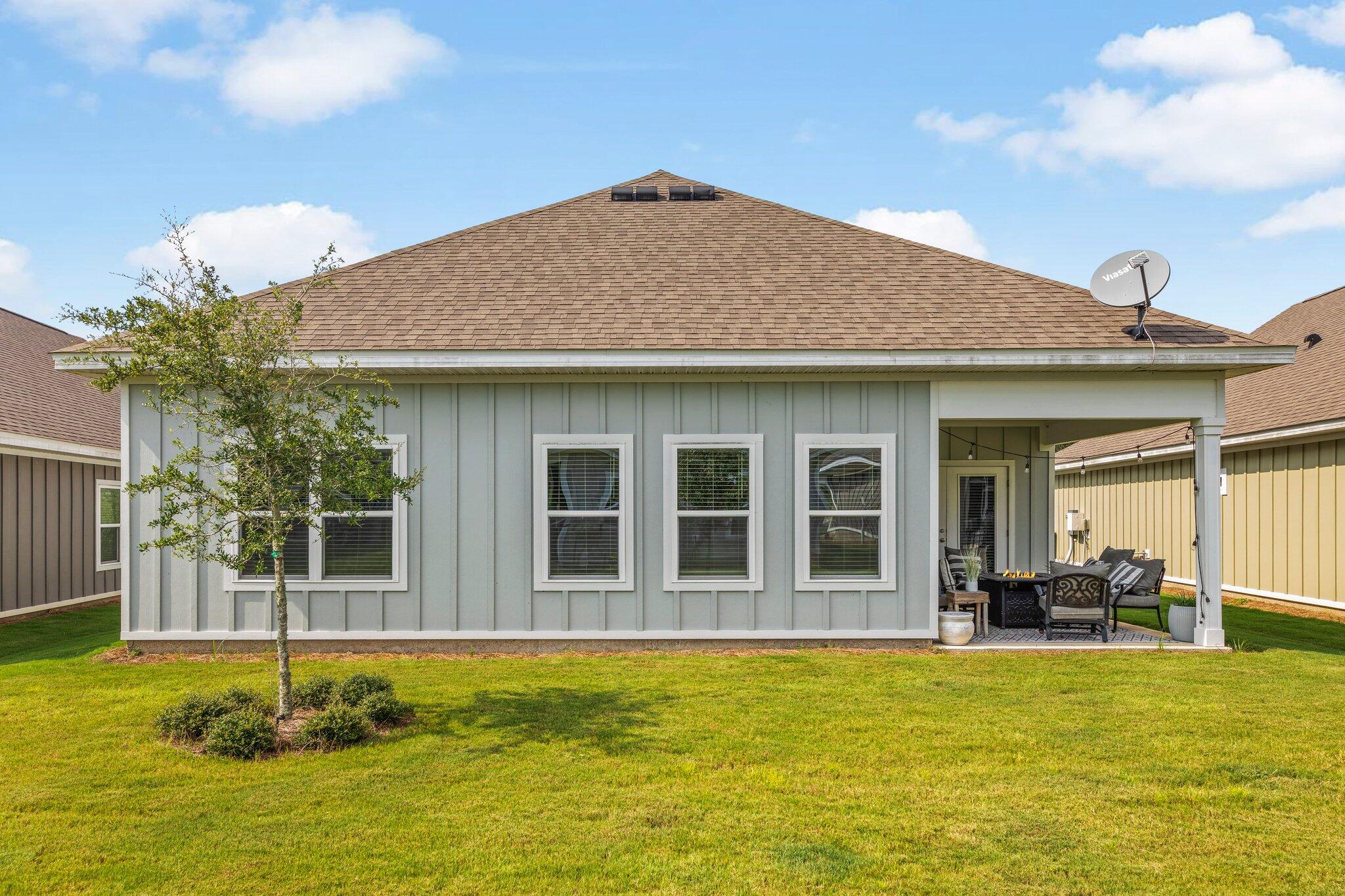 HAMMOCK BAY - FIREFLY - Residential Lease