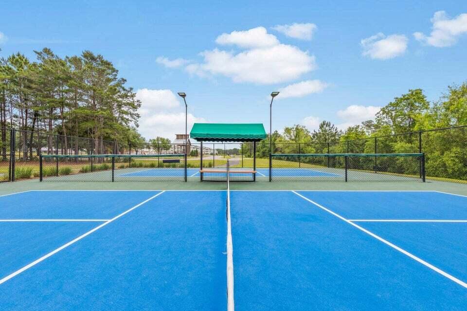 HAMMOCK BAY - FIREFLY - Residential Lease