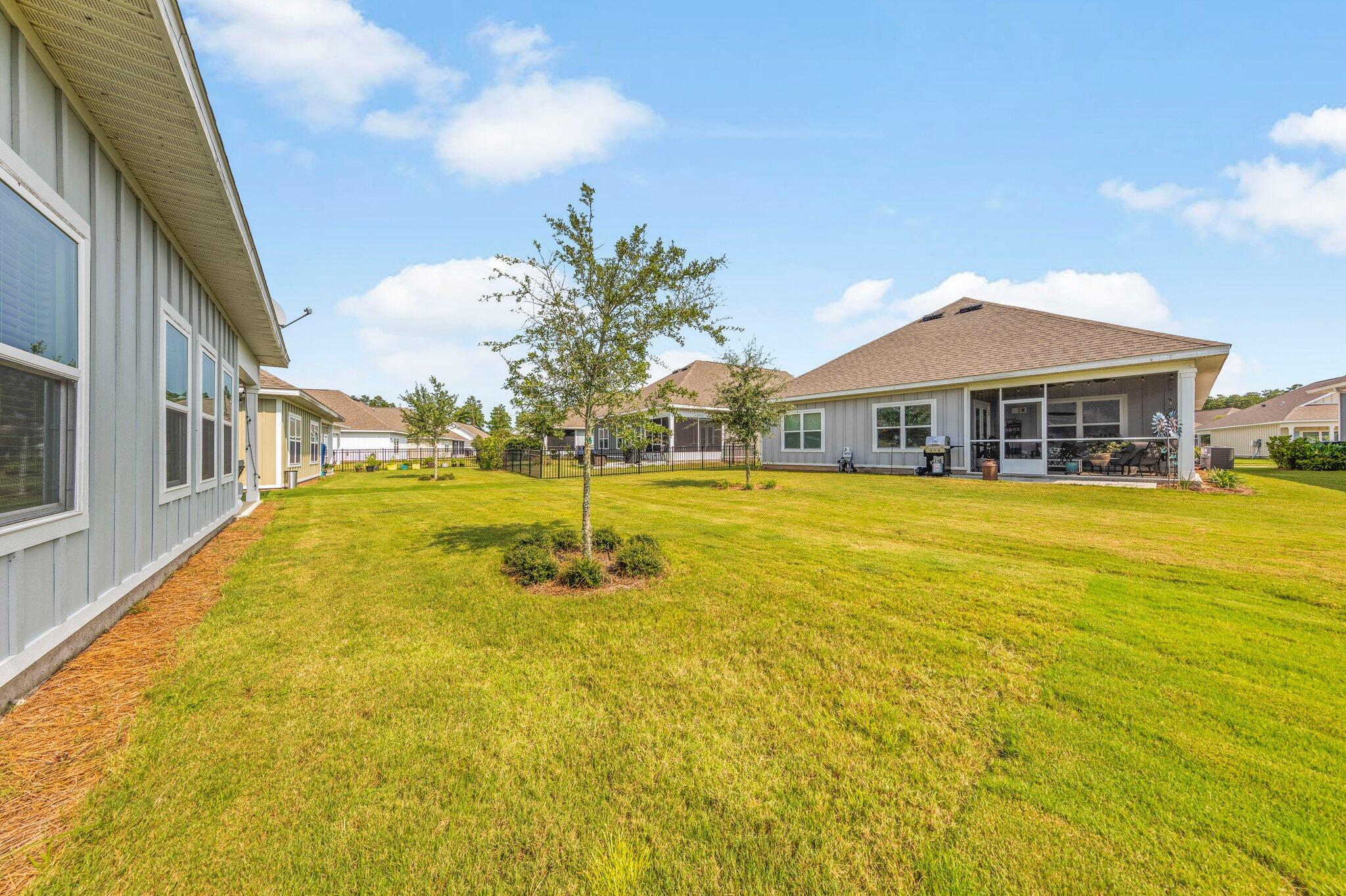 HAMMOCK BAY - FIREFLY - Residential Lease