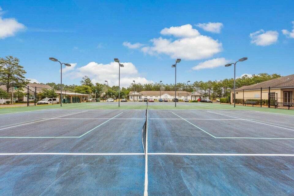 HAMMOCK BAY - FIREFLY - Residential Lease