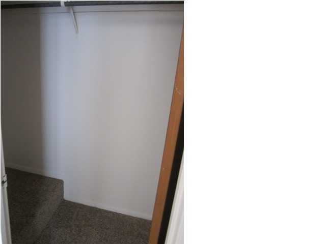 HONEYTREE - Residential Lease