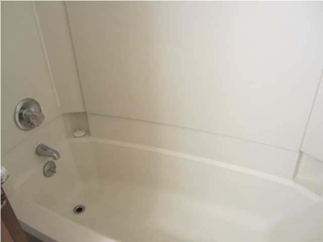 HONEYTREE - Residential Lease