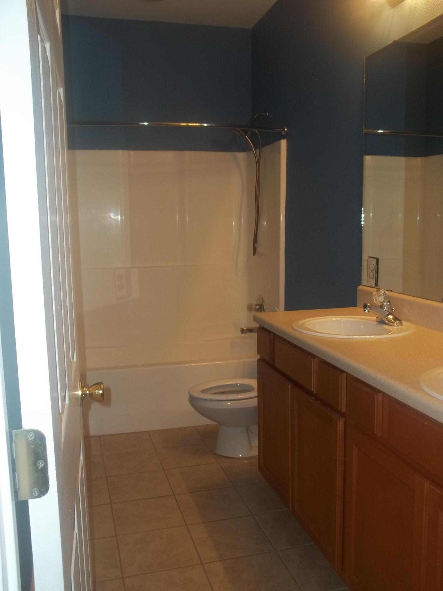 EL PESCADOR T/H - Residential Lease