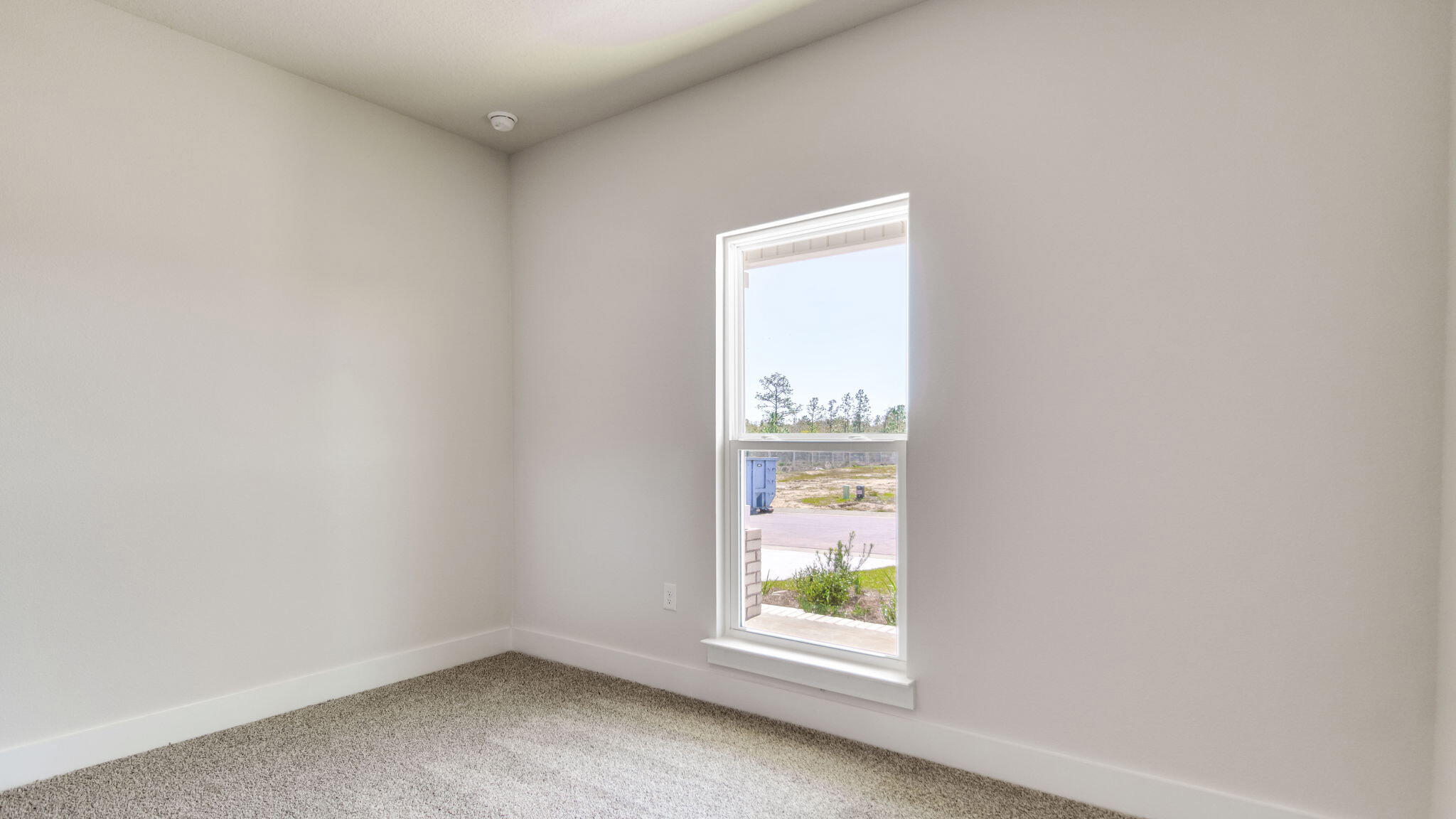 Roman Oaks - Residential