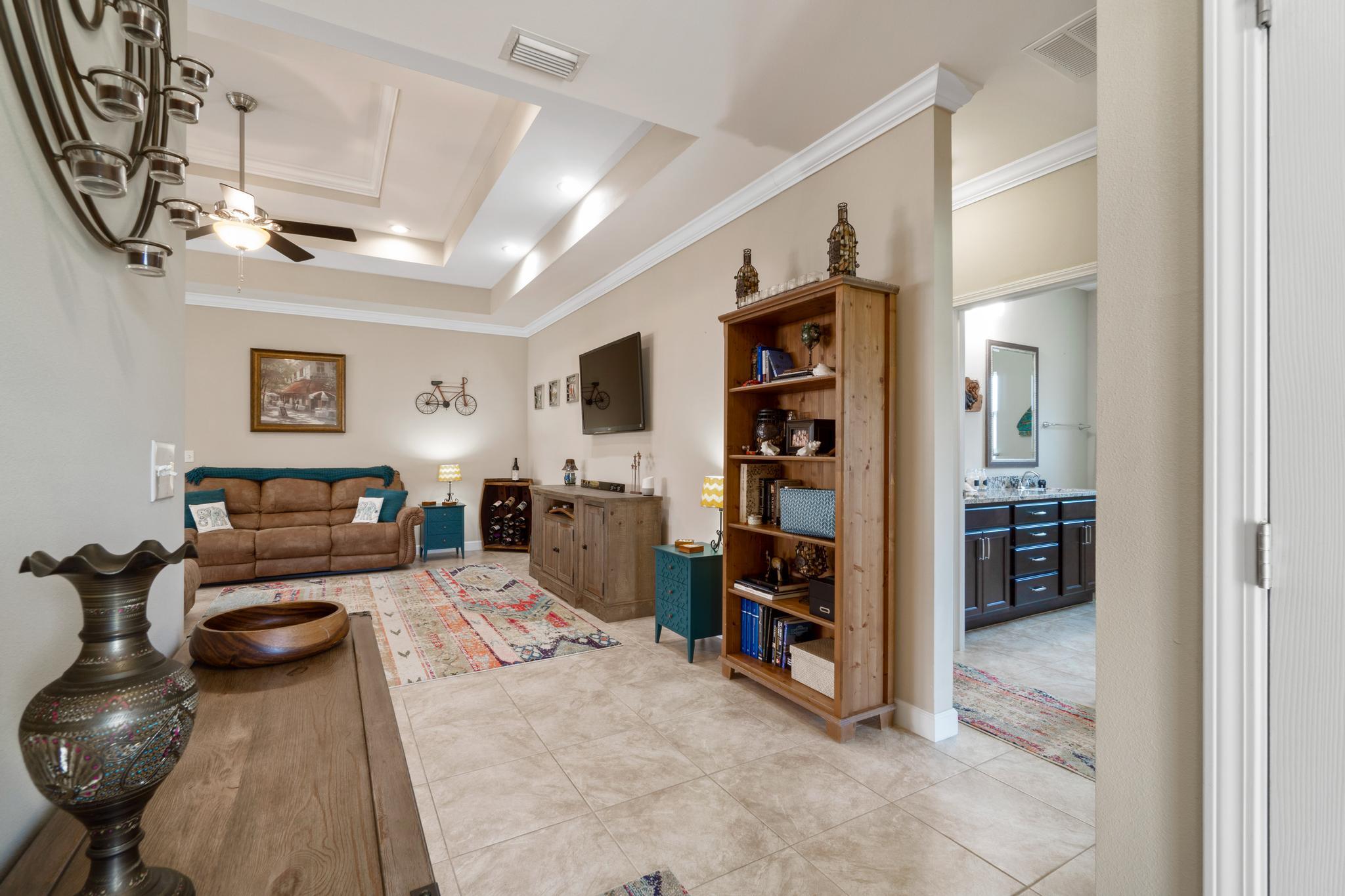 WYNNEHAVEN BCH EST - Residential